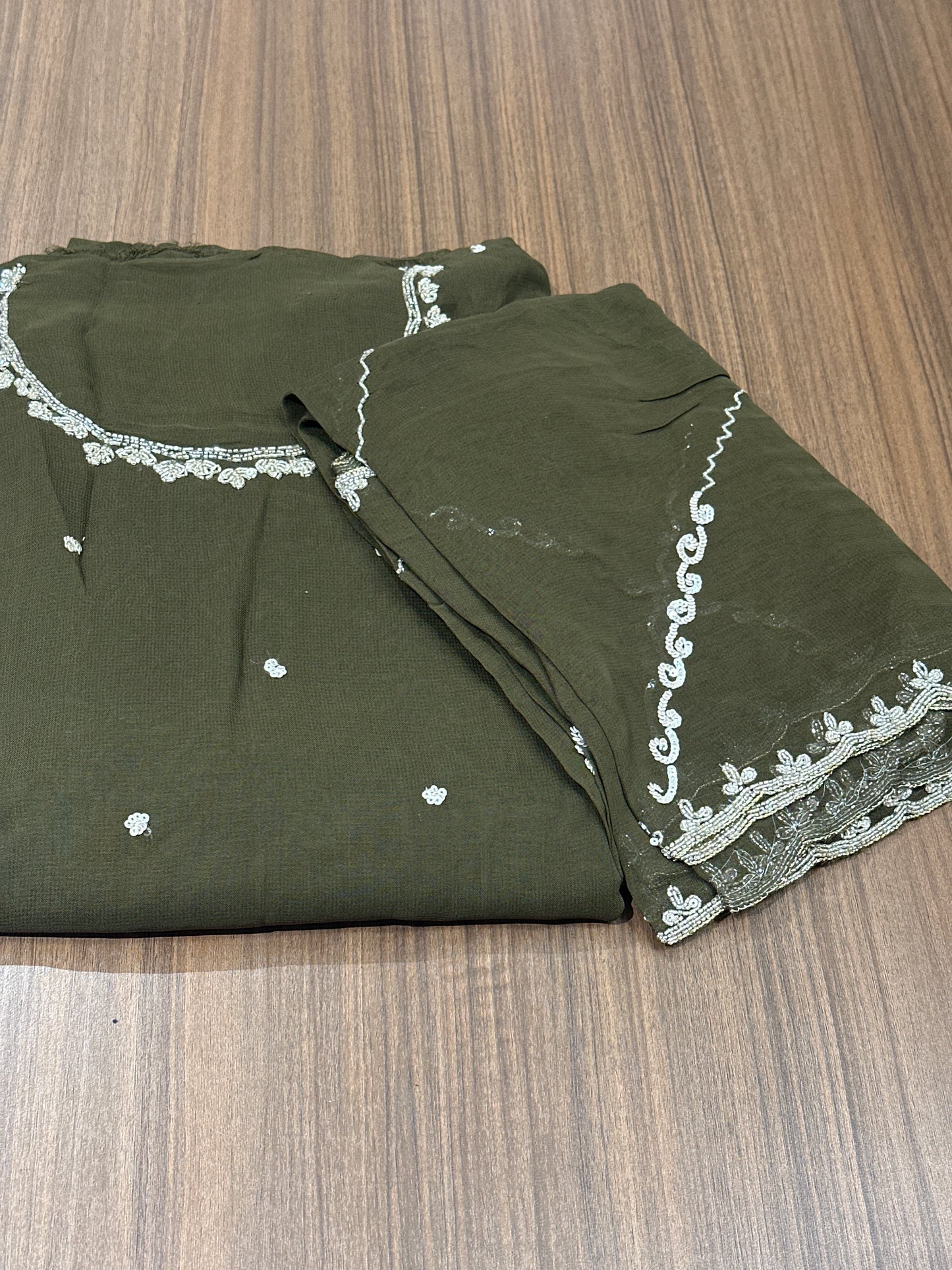 OFFER SALES UNSTITCHED SALWAR SUITS -  IHA 33862