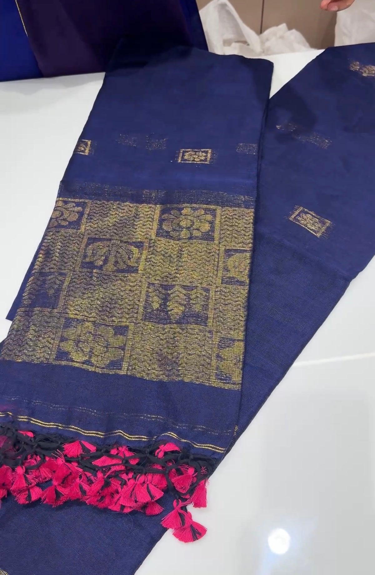 HANDLOOM LINEN TOP AND DUPATTA MATERIAL - IHA 35425