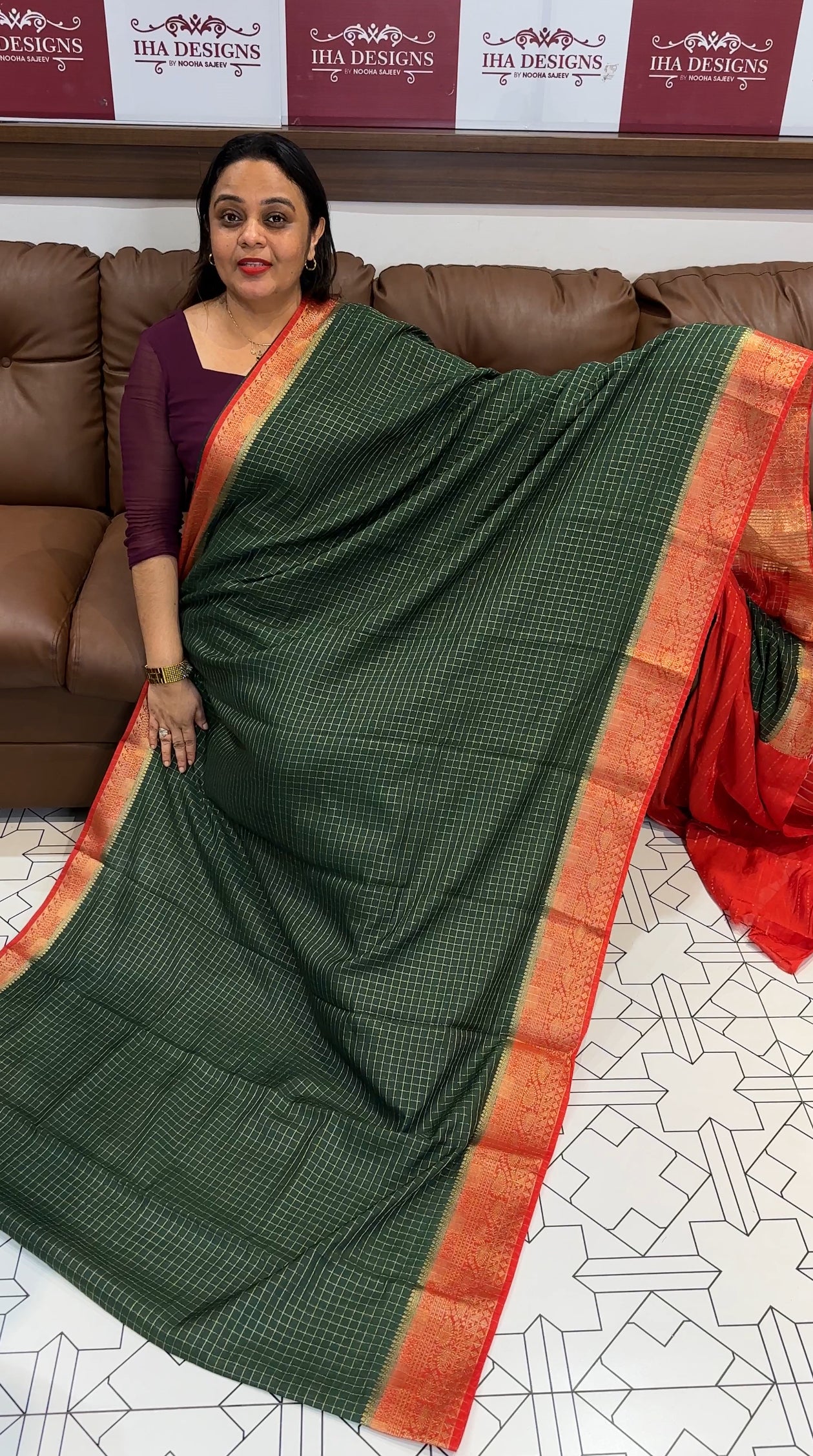 SEMI BANARASI SAREE - IHA 19131