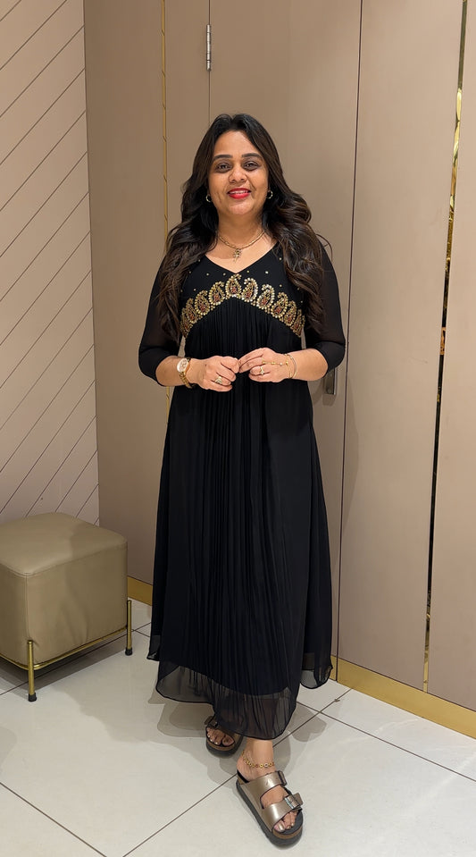 IHA'S IN-HOUSE ALIYA CUT ALINE TOPS - IHA 25447