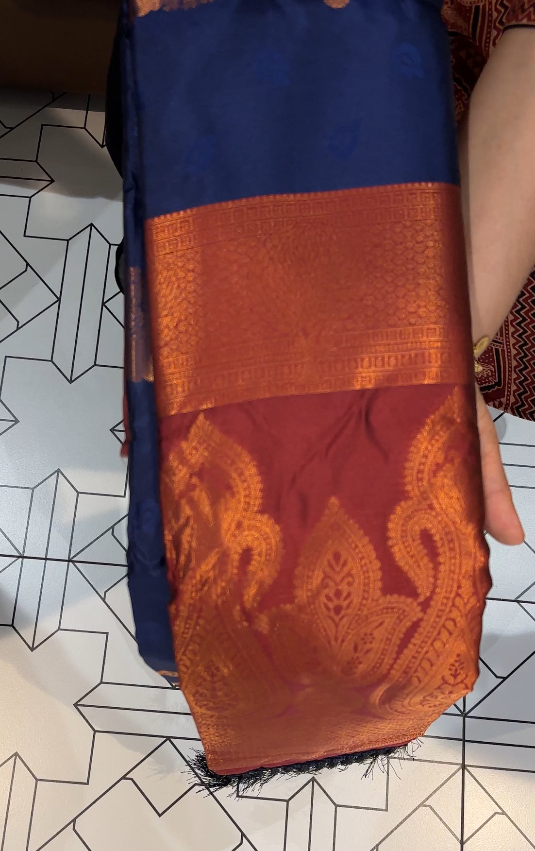 BUDGET BUY SEMI SILK SAREES - IHA 18552