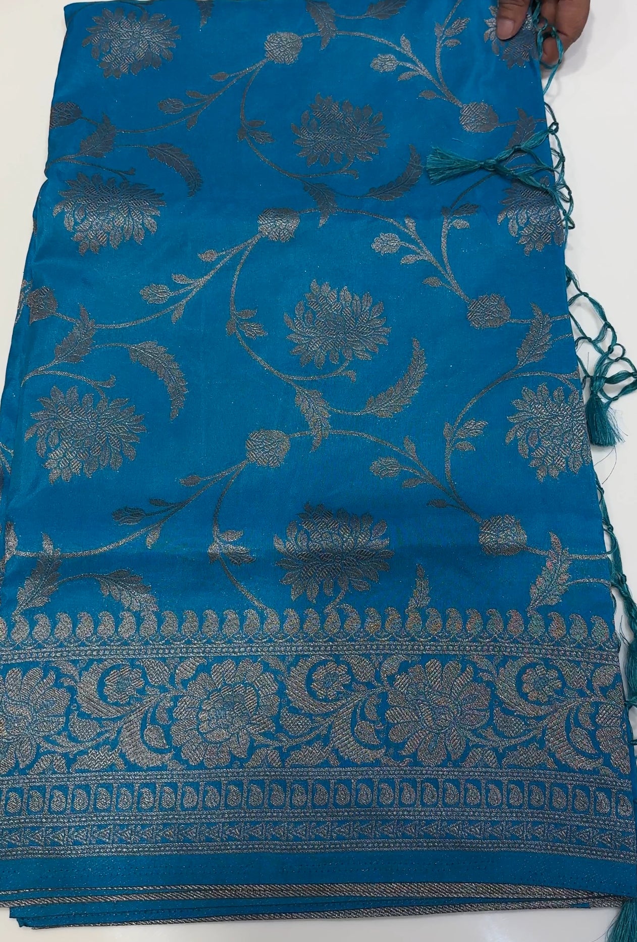 SEMI BANARASI SAREES - IHA 17031