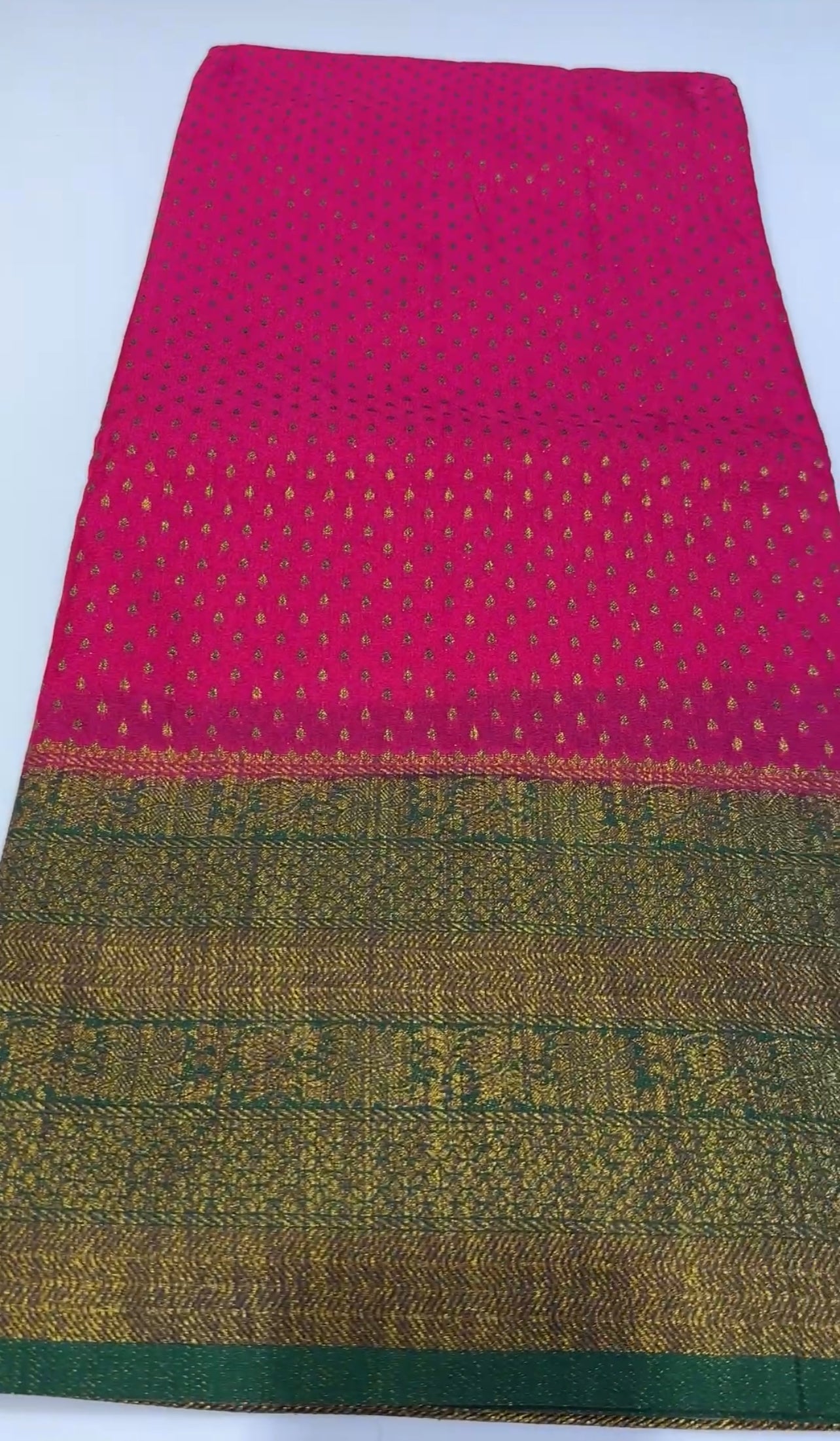 SEMI BANARASI SAREES - IHA 17118