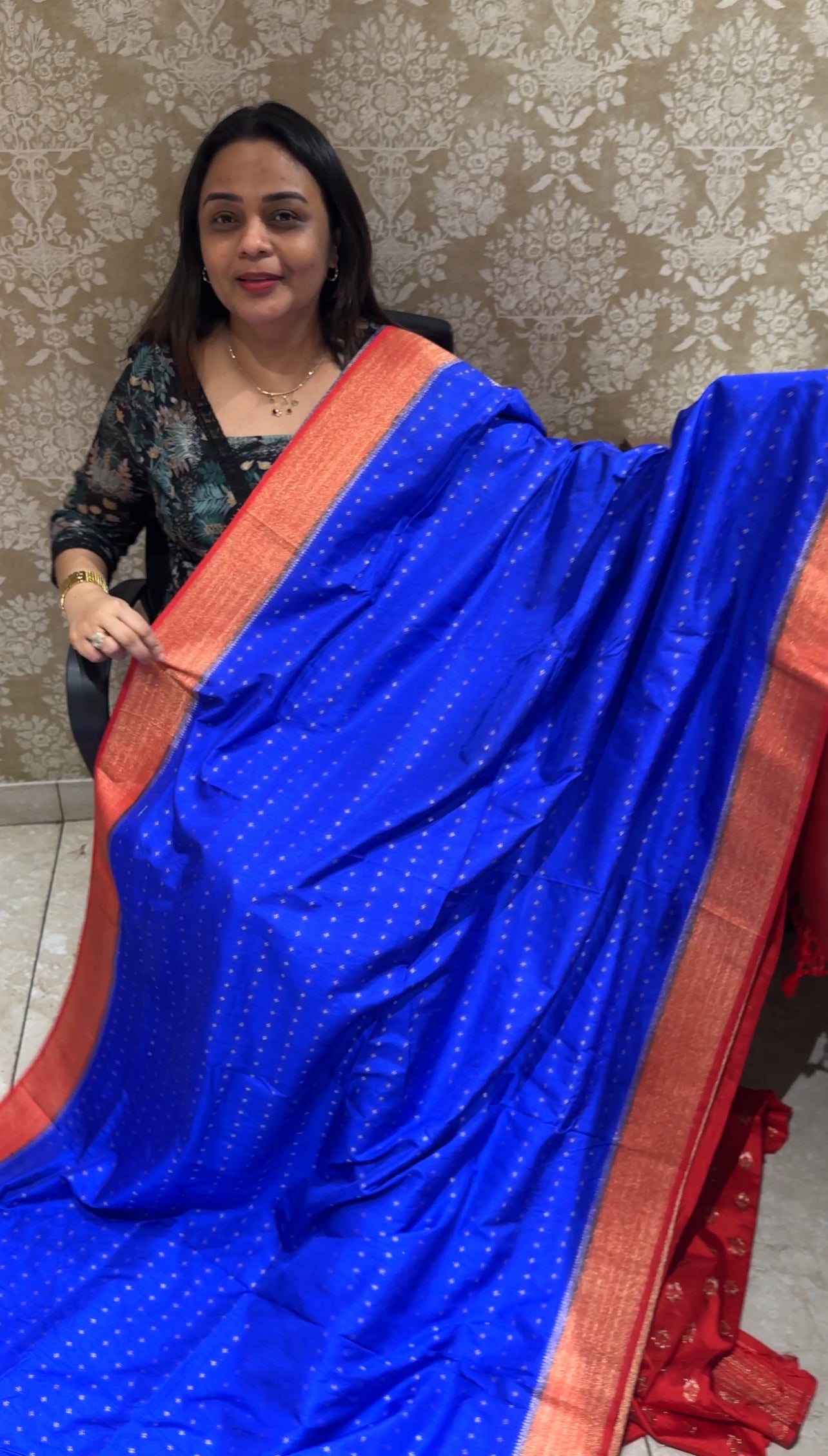 SEMI BANARASI SAREES - IHA 19676