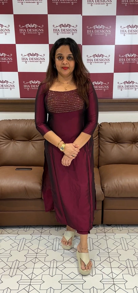 IHA'S IN-HOUSE HAND WORKED TOP AND BOTTOM - IHA 31362