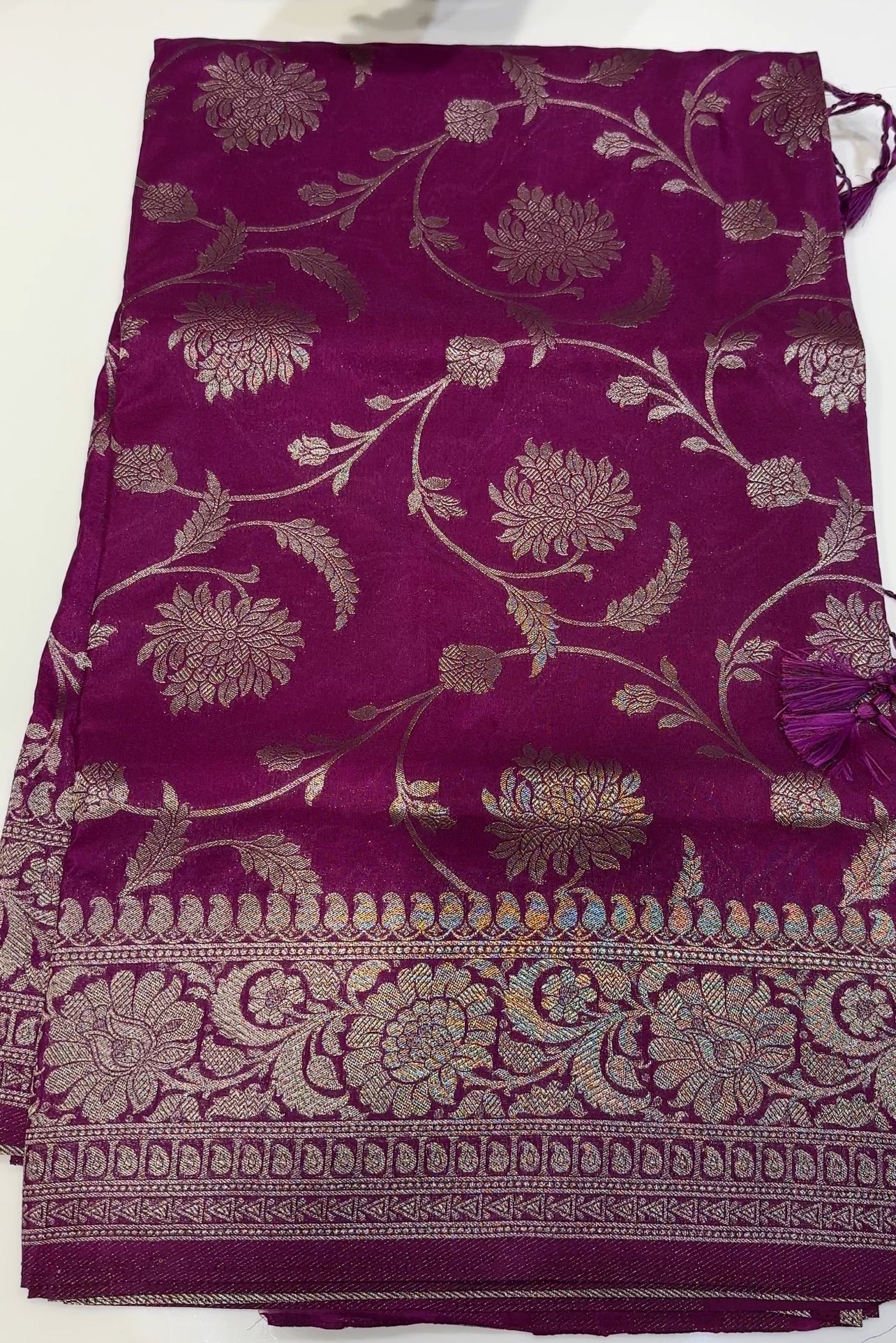 SEMI BANARASI SAREES - IHA 17031