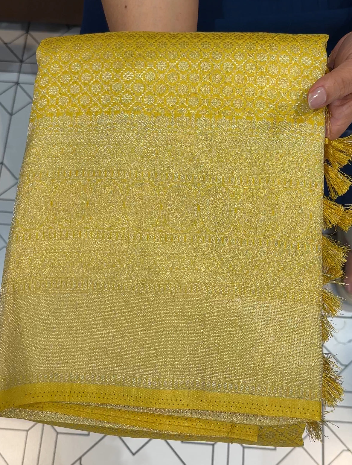 SEMI KATAN SAREE - IHA 18211