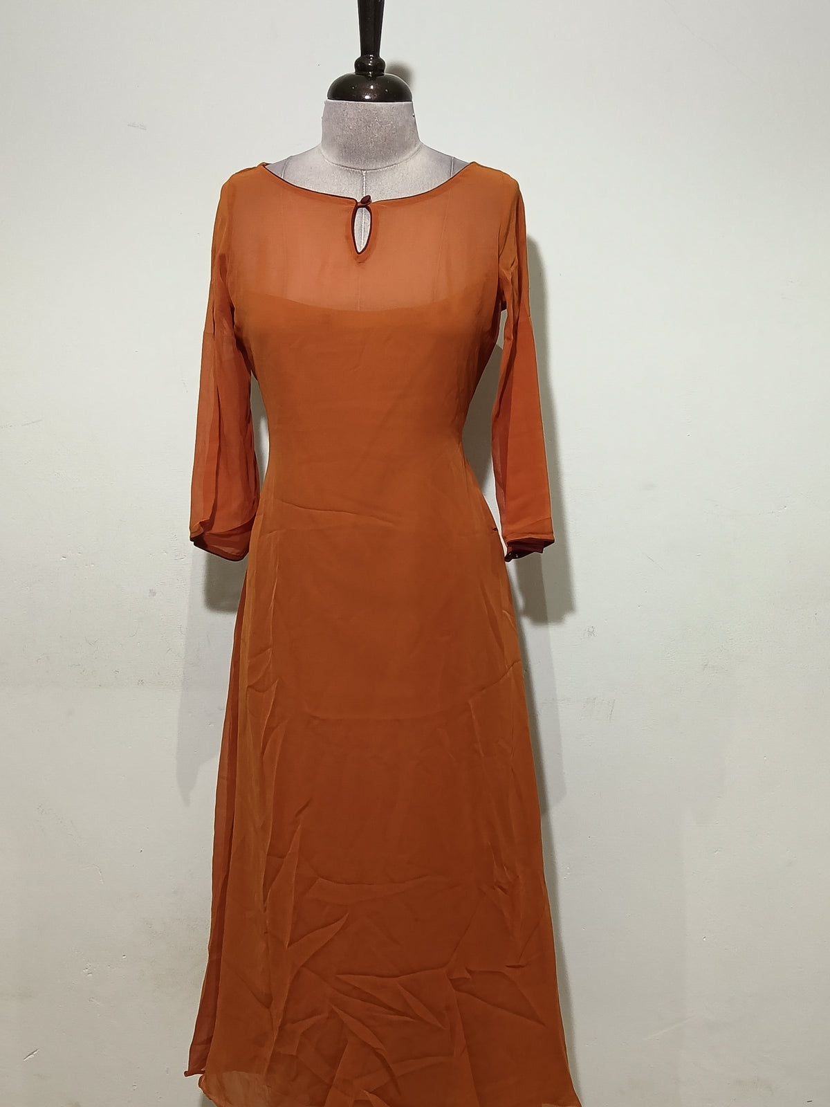 OFFER SALES TOP'S -  IHA 35832