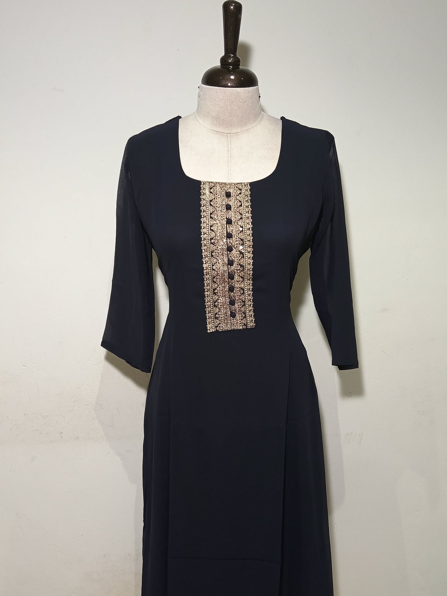 OFFER SALES TOP'S-  IHA 34796