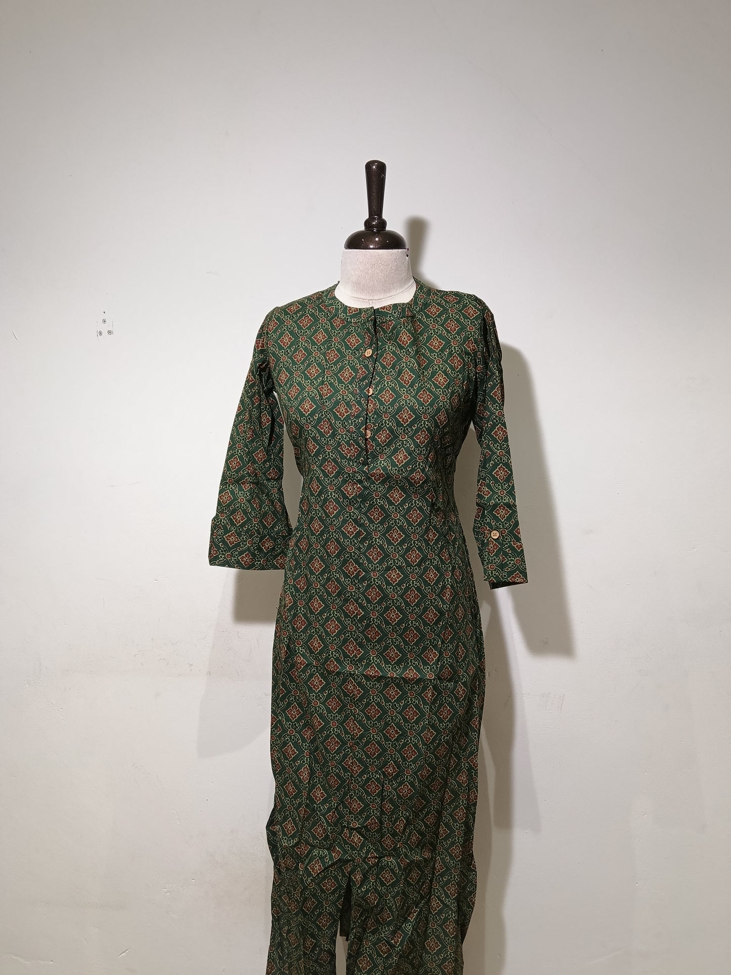OFFER SALES TOP'S-  IHA 34811