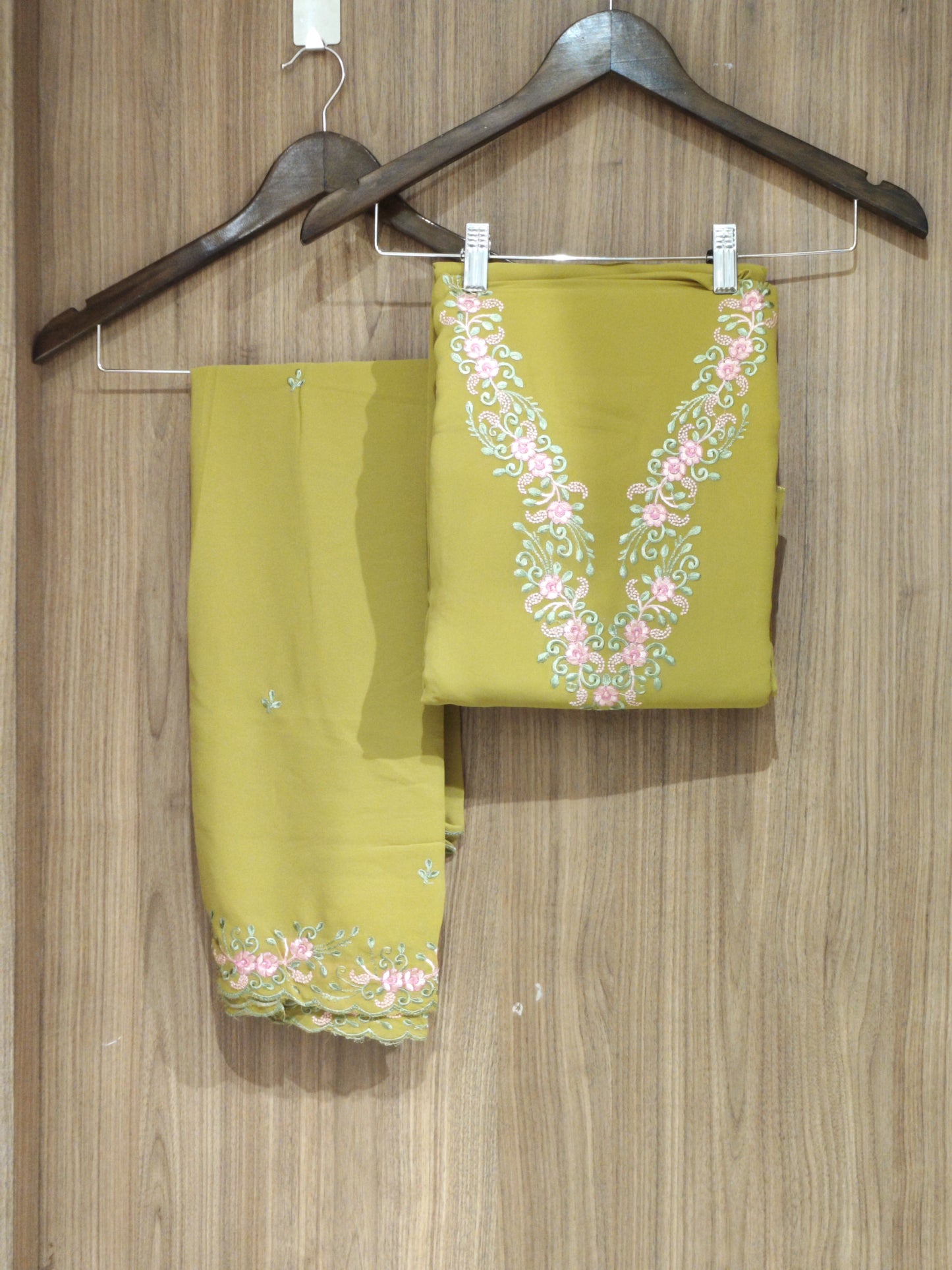 OFFER SALES UNSTITCHED SALWAR SUITS - IHA 27344