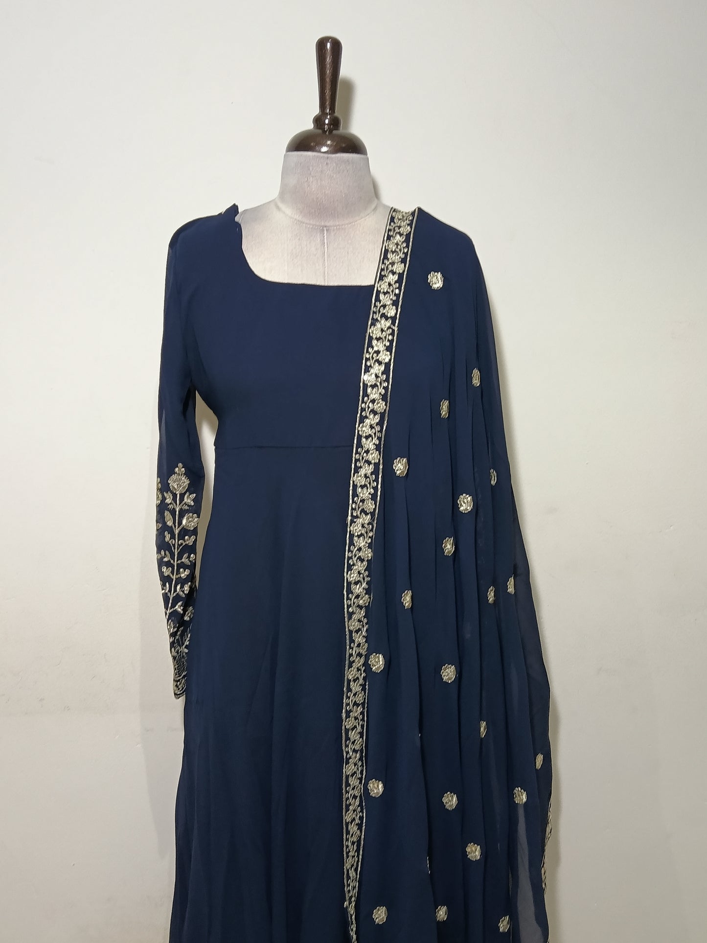 OFFER SALES TOP'S -  IHA 34902