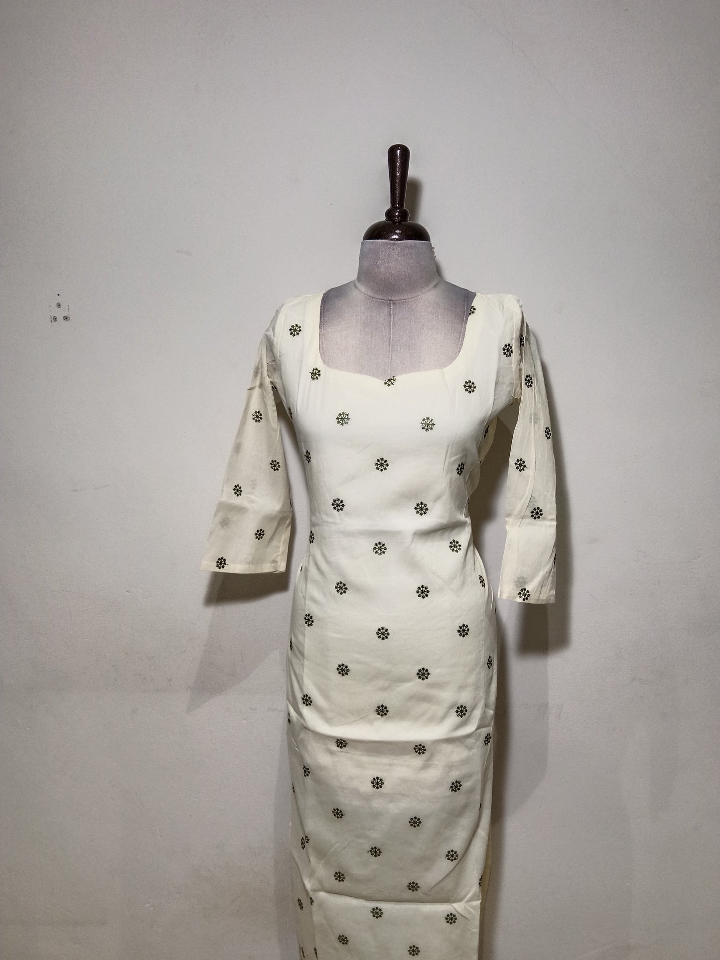 OFFER SALES TOP'S-  IHA 34874
