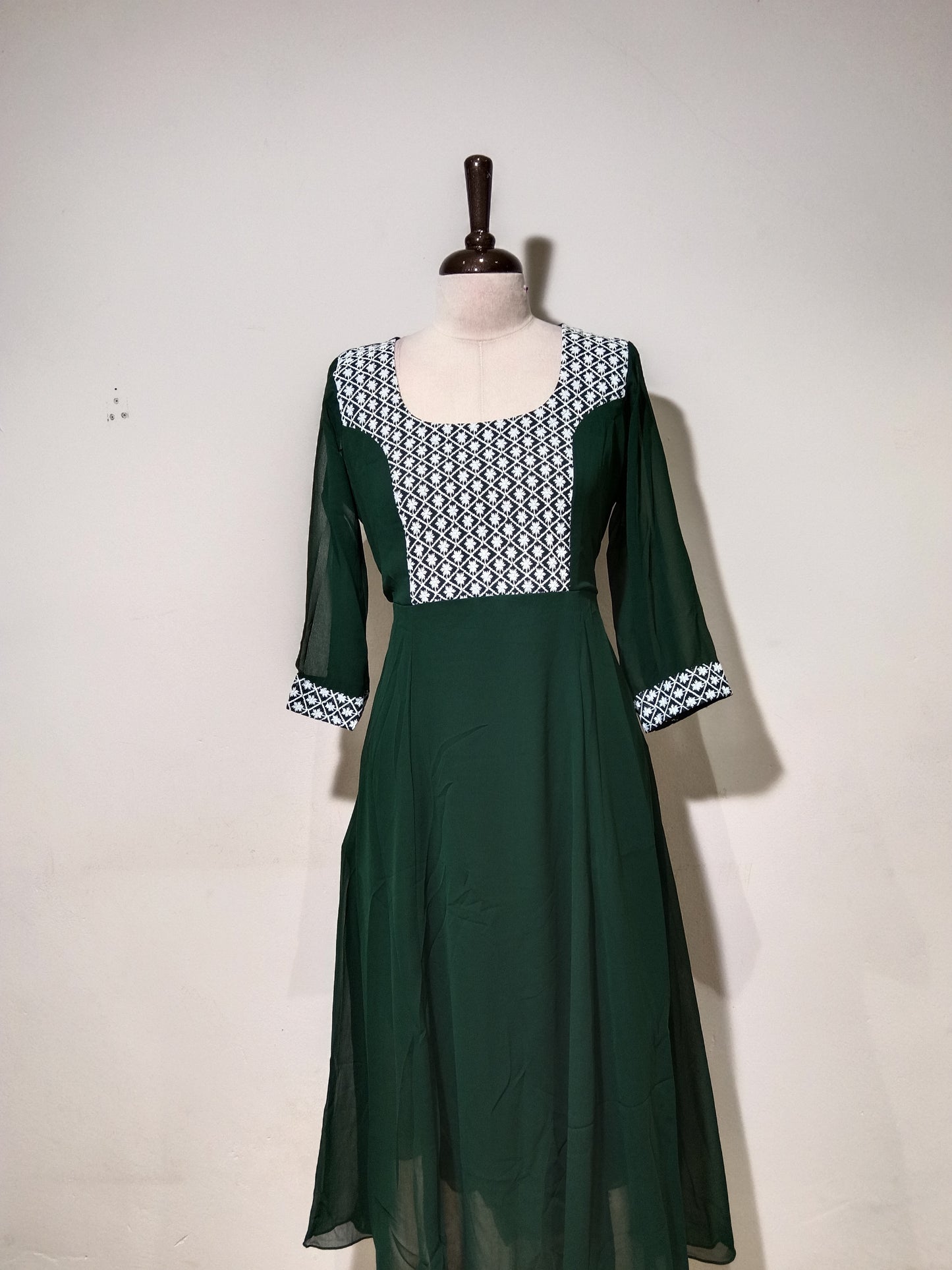 OFFER SALES TOP'S-  IHA 34811