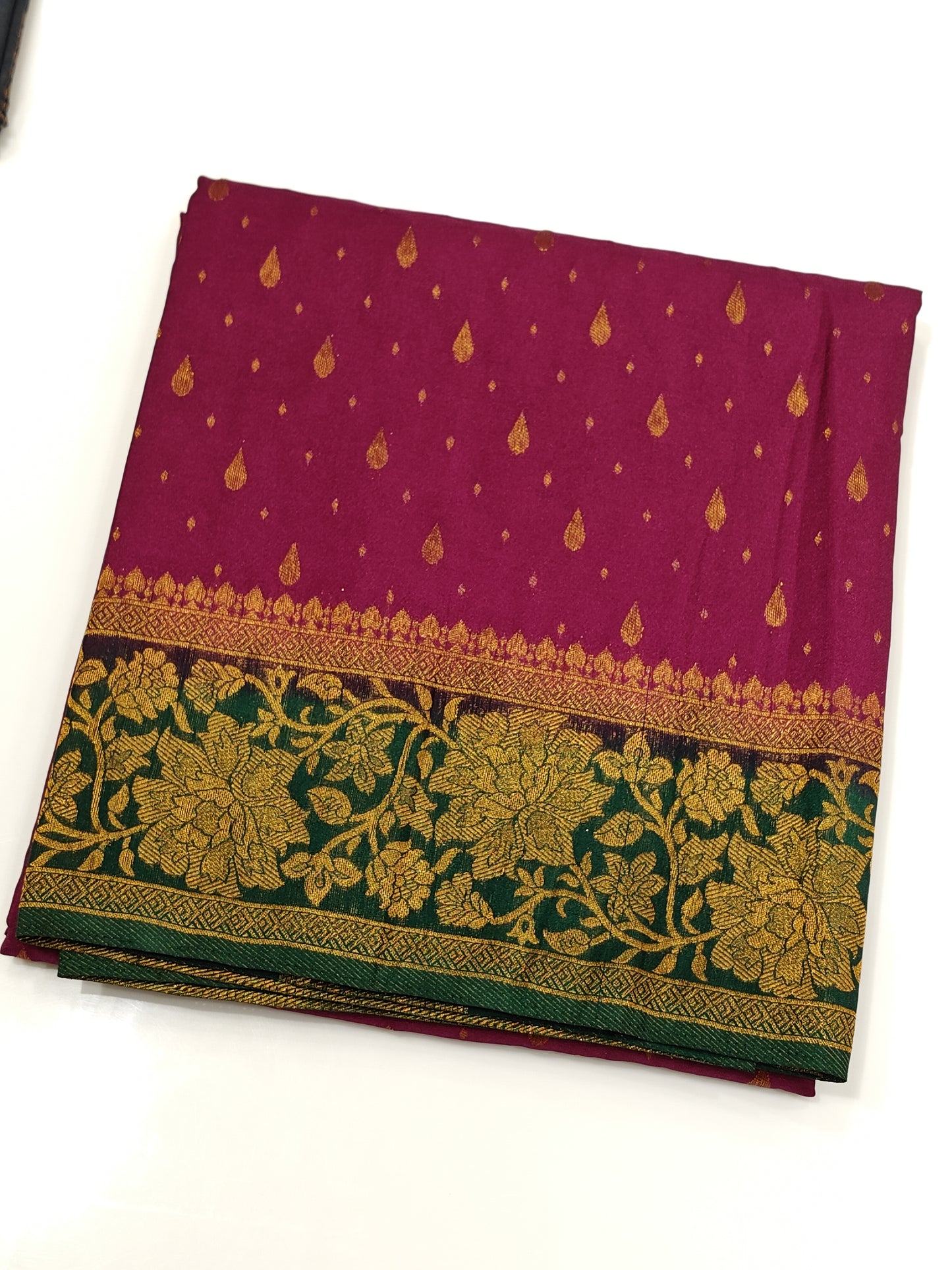 OFFER SALES SAREES - IHA 27529