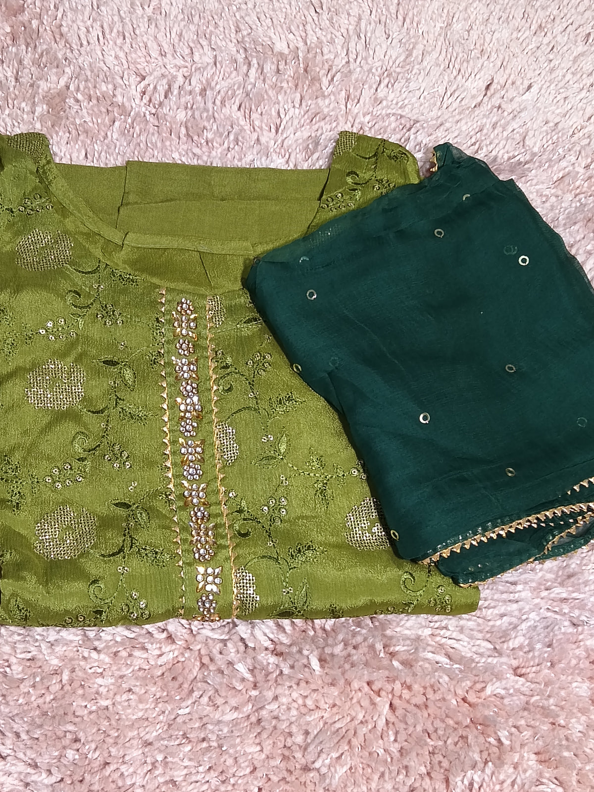 OFFER SALES UNSTITCHED SALWAR SUITS -  IHA 35410