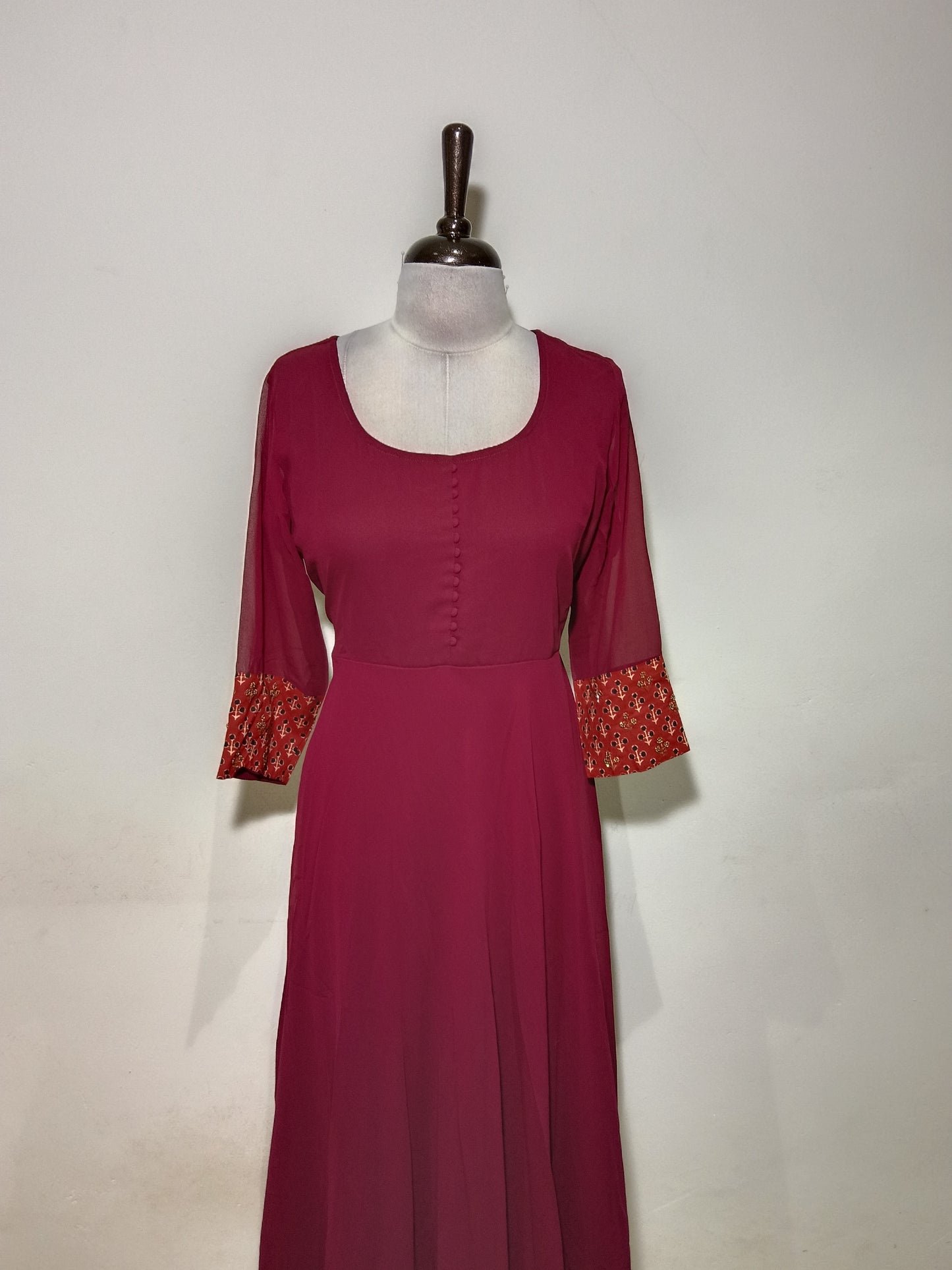 OFFER SALES TOP'S -  IHA 34902