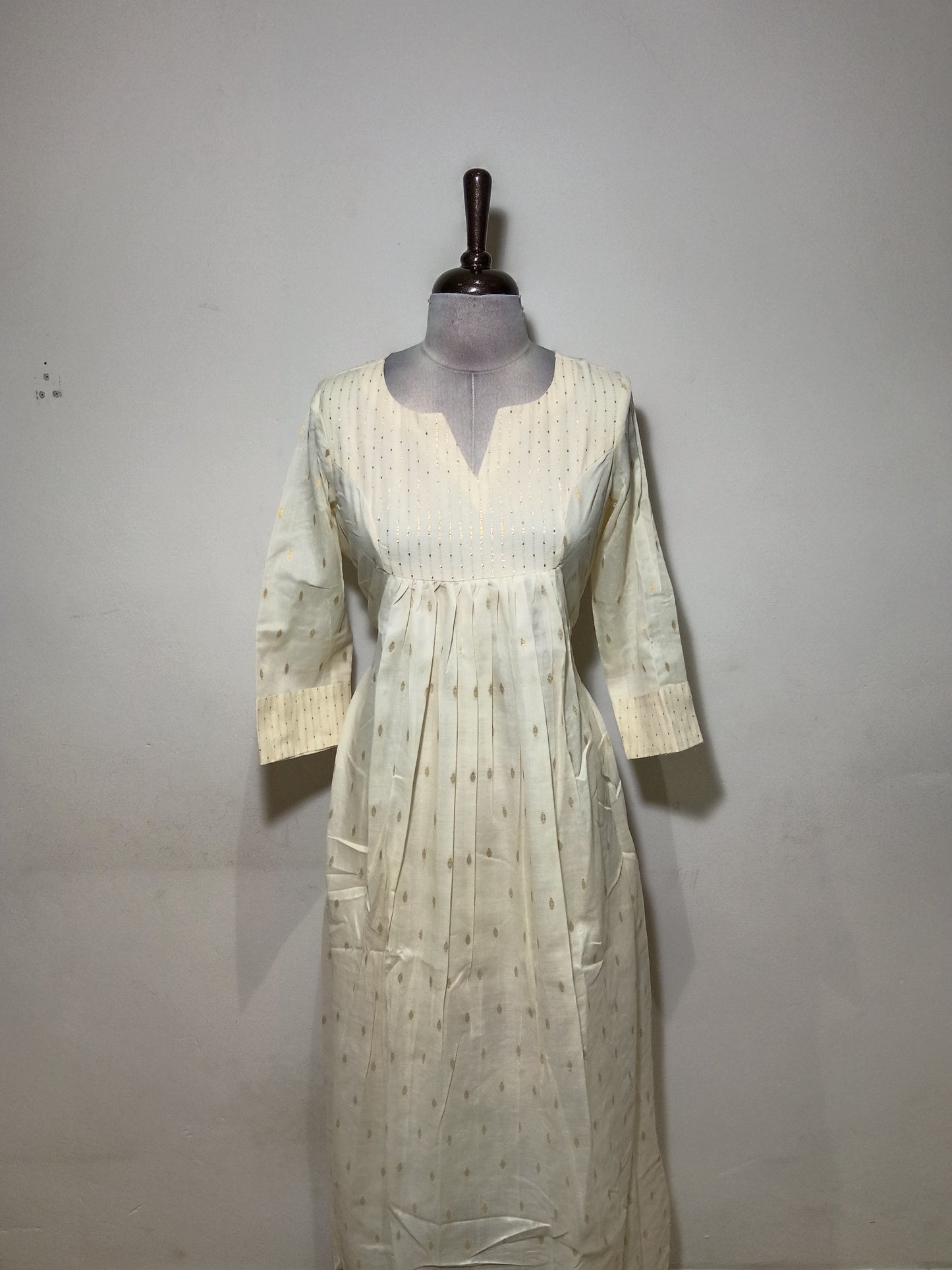 OFFER SALES TOP'S-  IHA 34874
