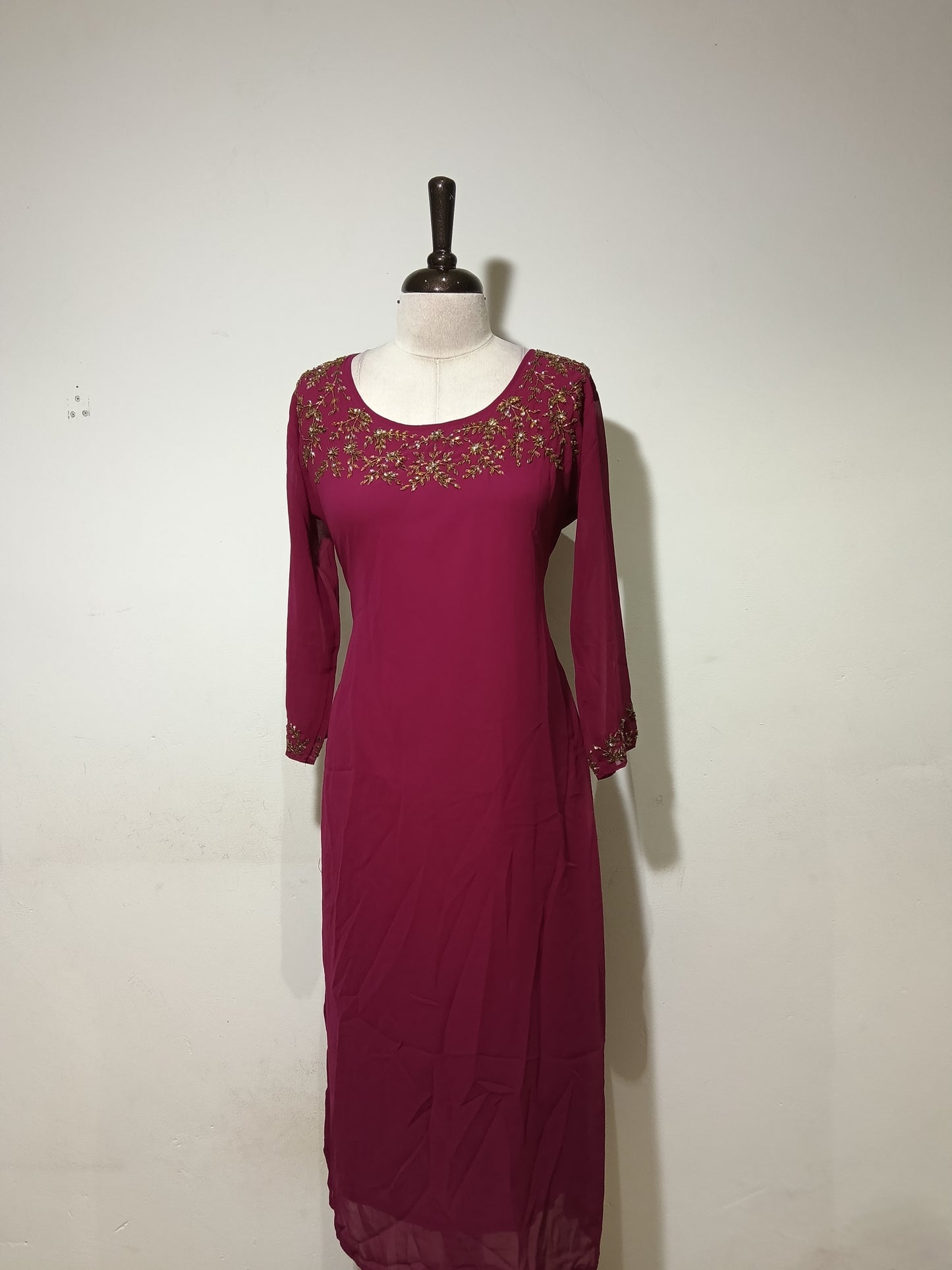 OFFER SALES TOP'S-  IHA 34811