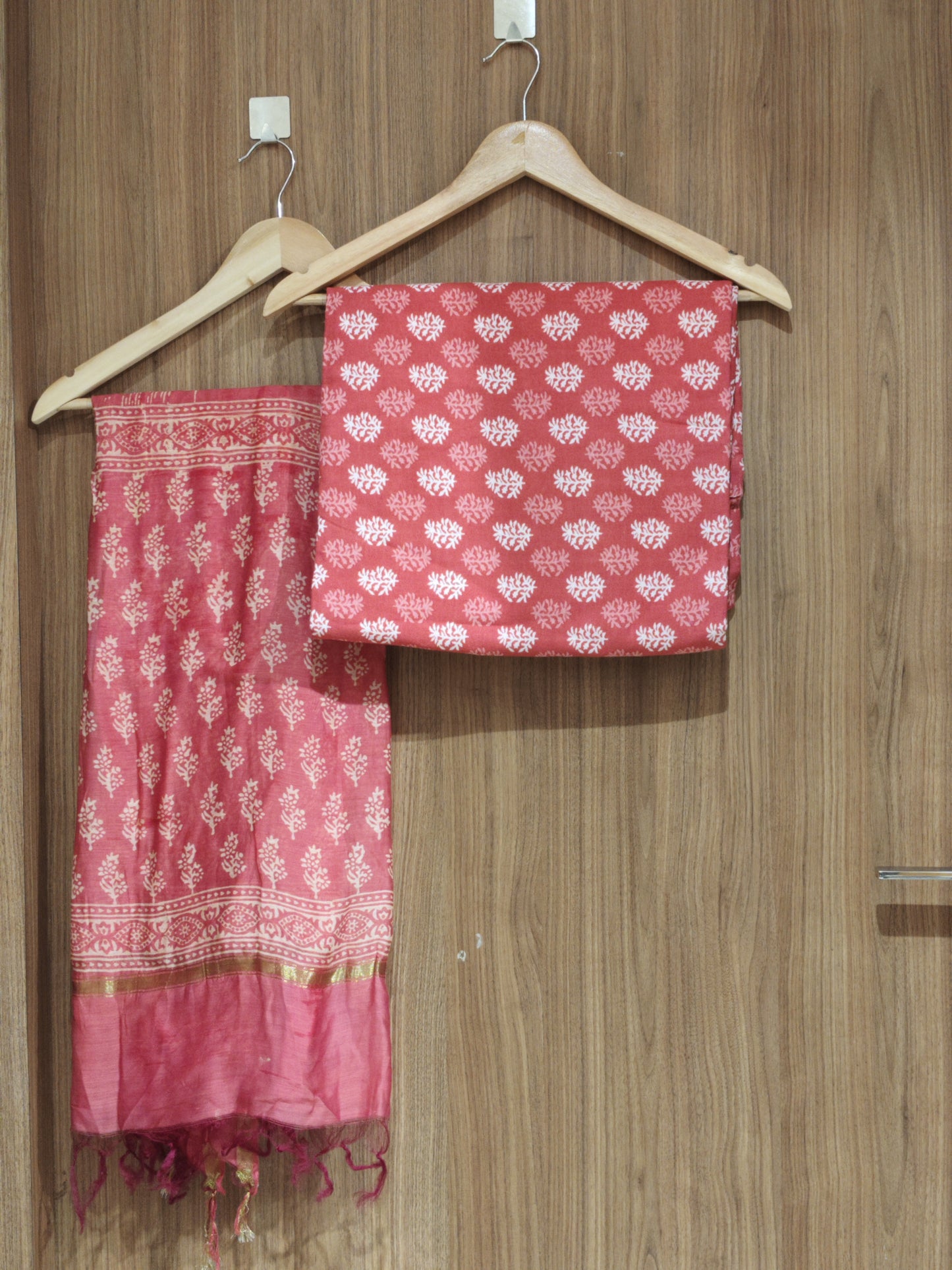 OFFER SALES UNSTITCHED SALWAR SUITS - IHA 27310