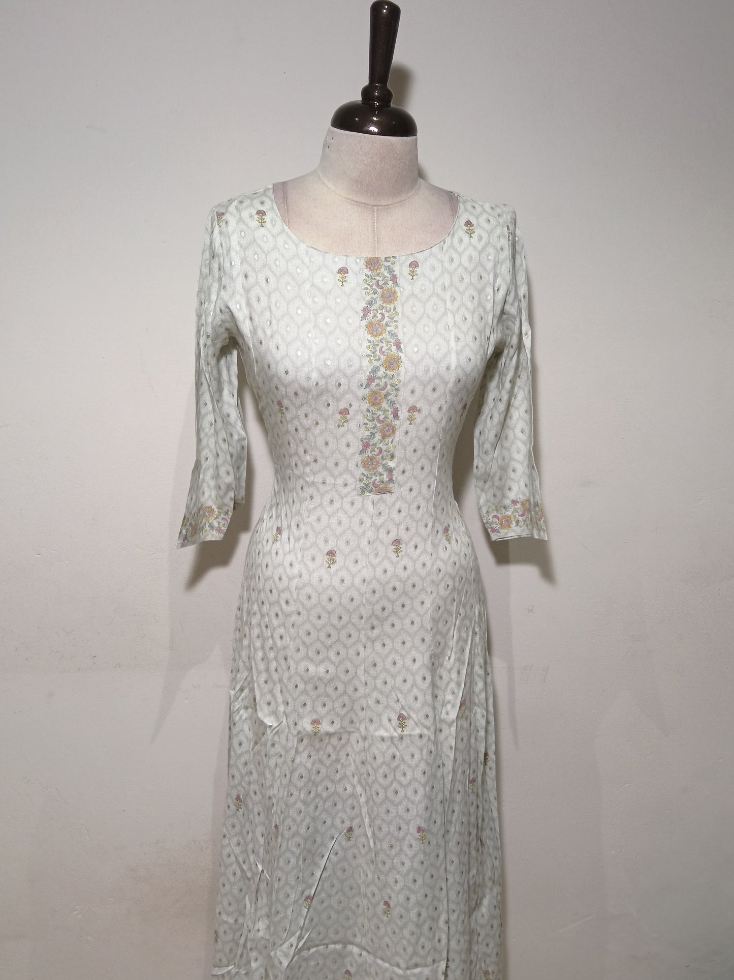 OFFER SALES TOP'S-  IHA 34796