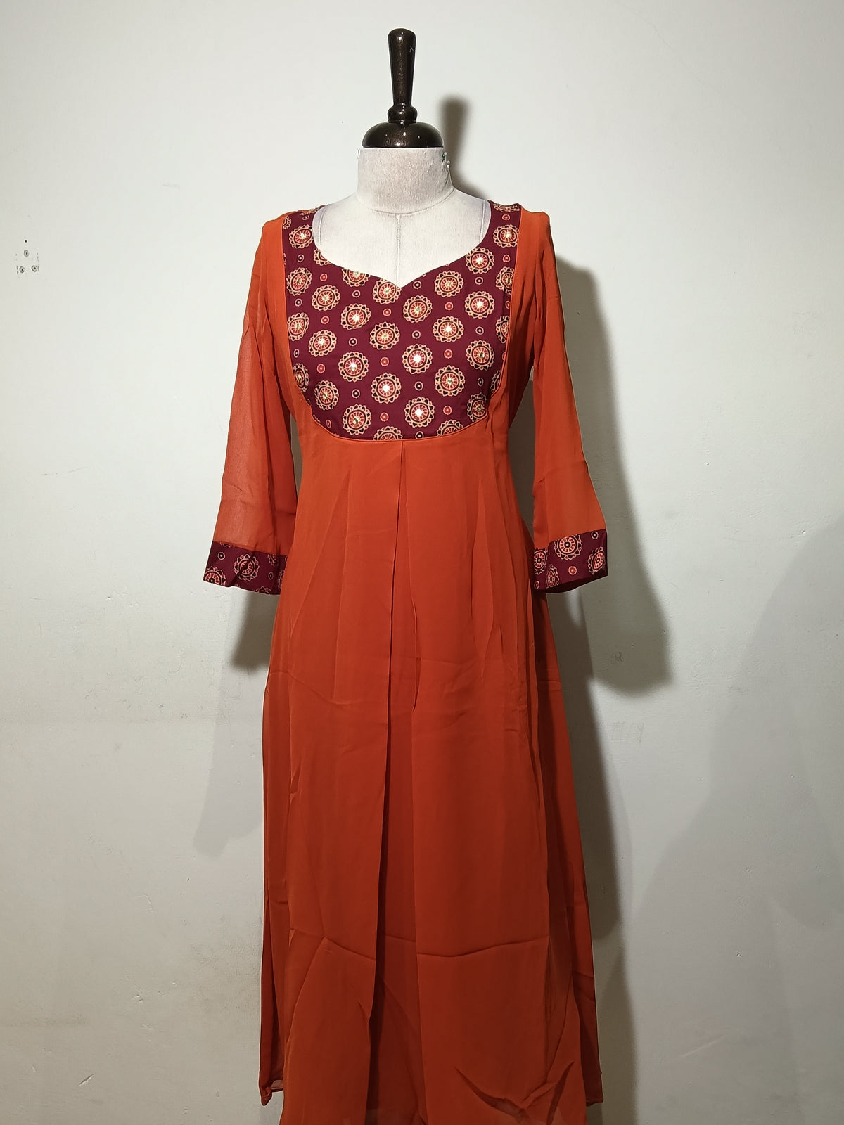 OFFER SALES TOP'S - IHA 35257