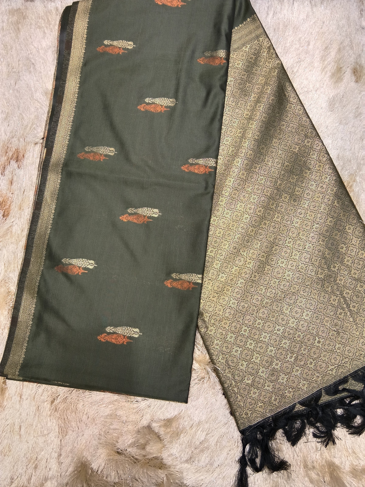 OFFER SALES SAREE -  IHA 35926