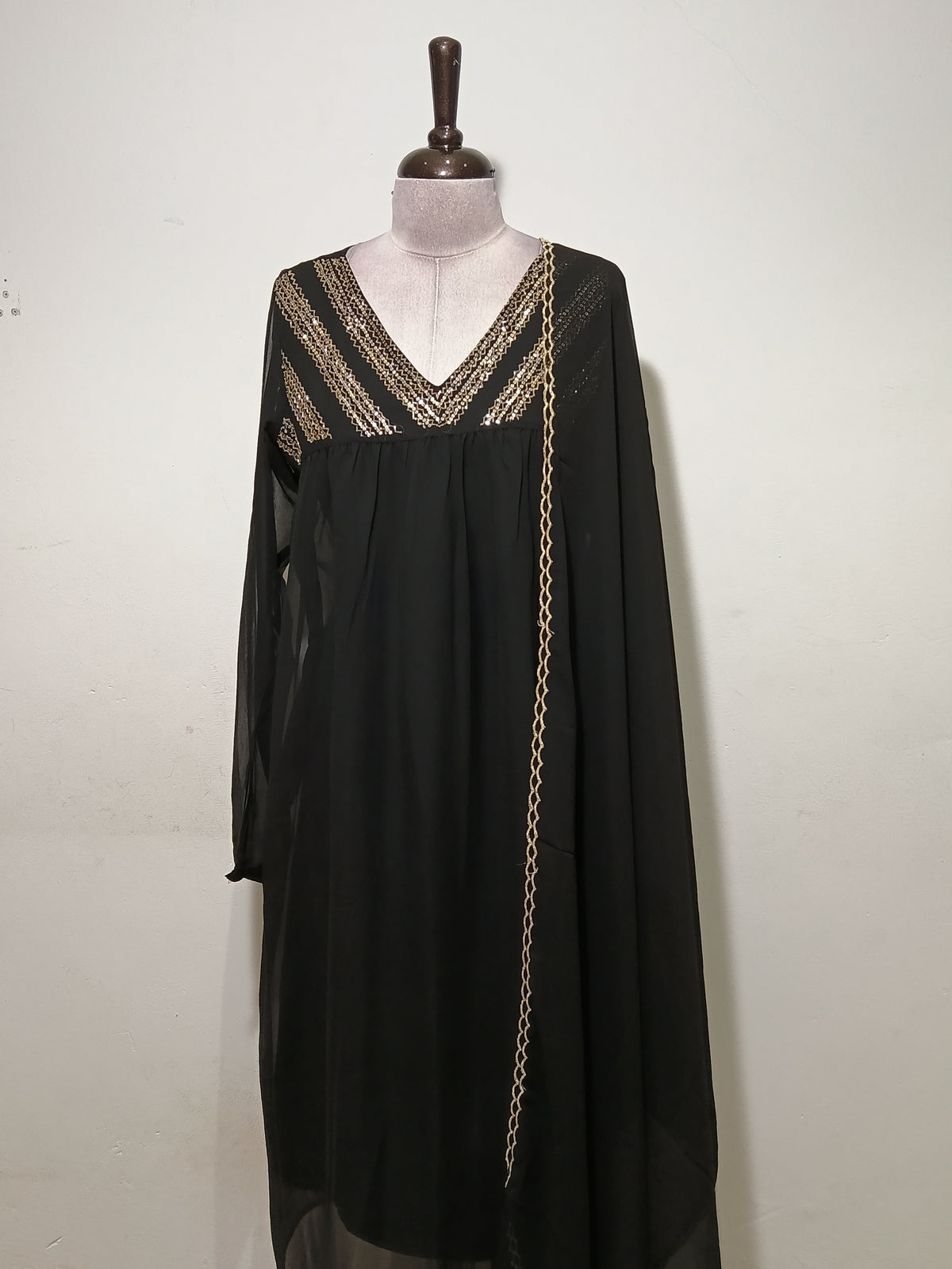 OFFER SALES TOP'S -  IHA 35832