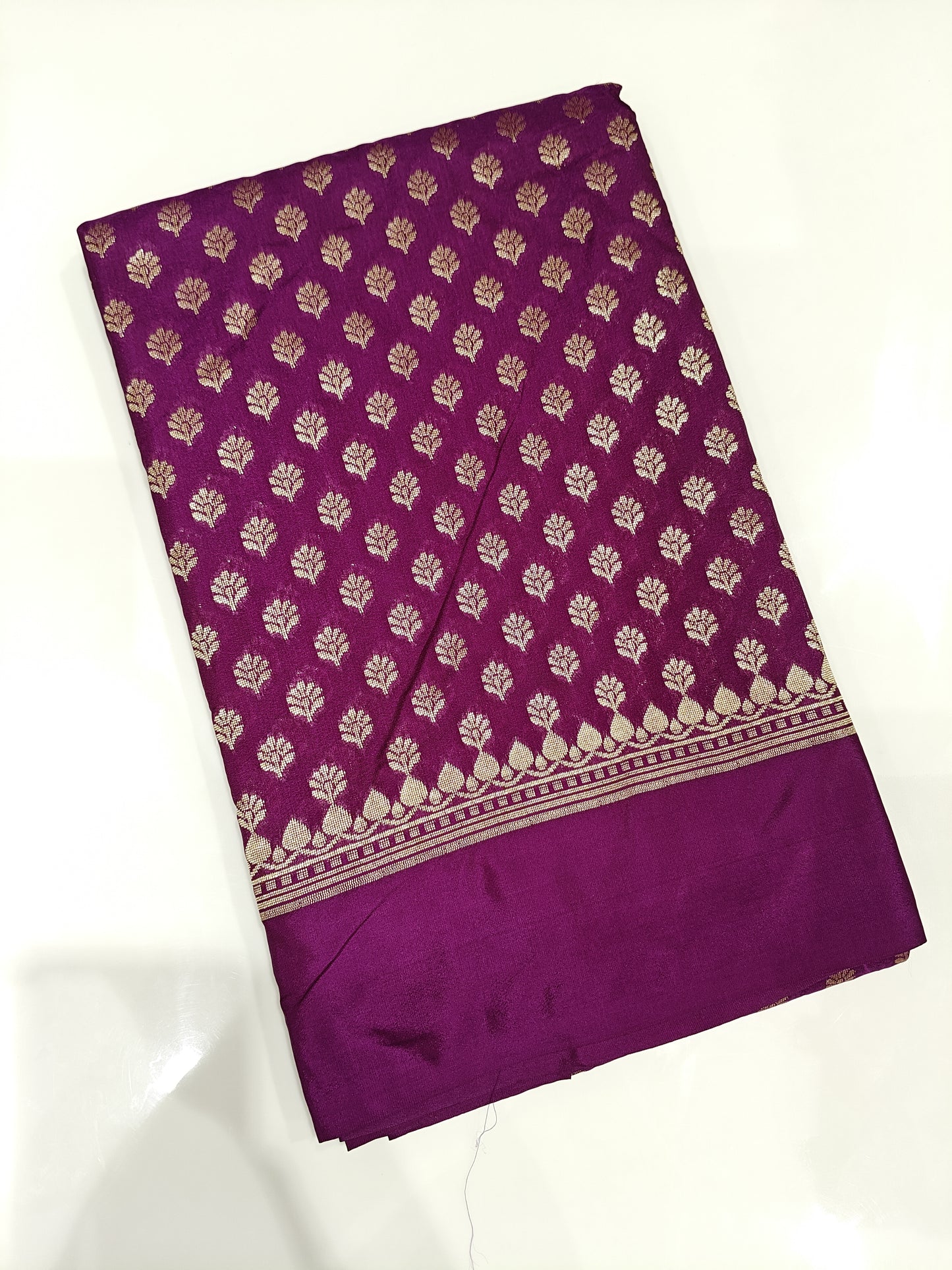 OFFER SALES SAREES - IHA 27253
