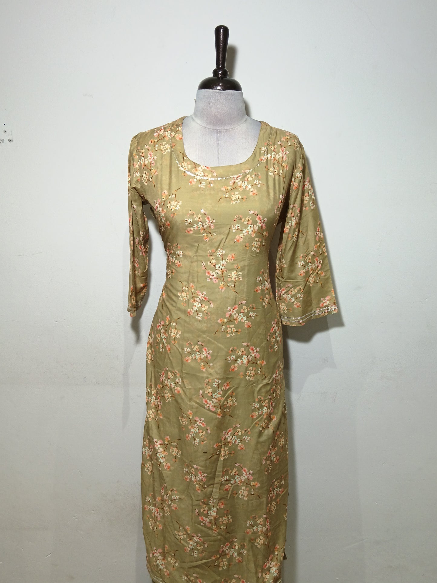 OFFER SALES TOP'S-  IHA 34874