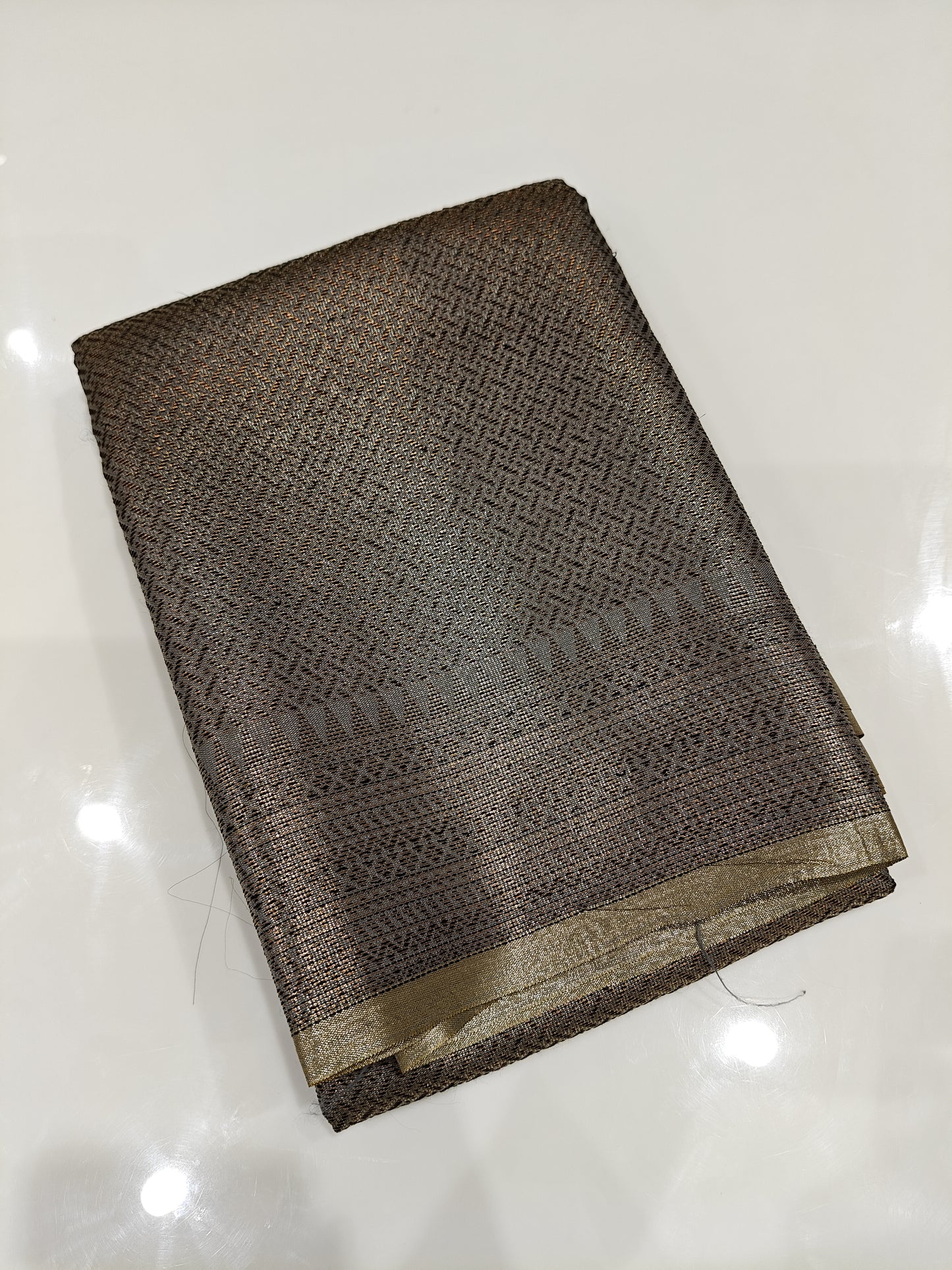 OFFER SALES SAREES - IHA 27253