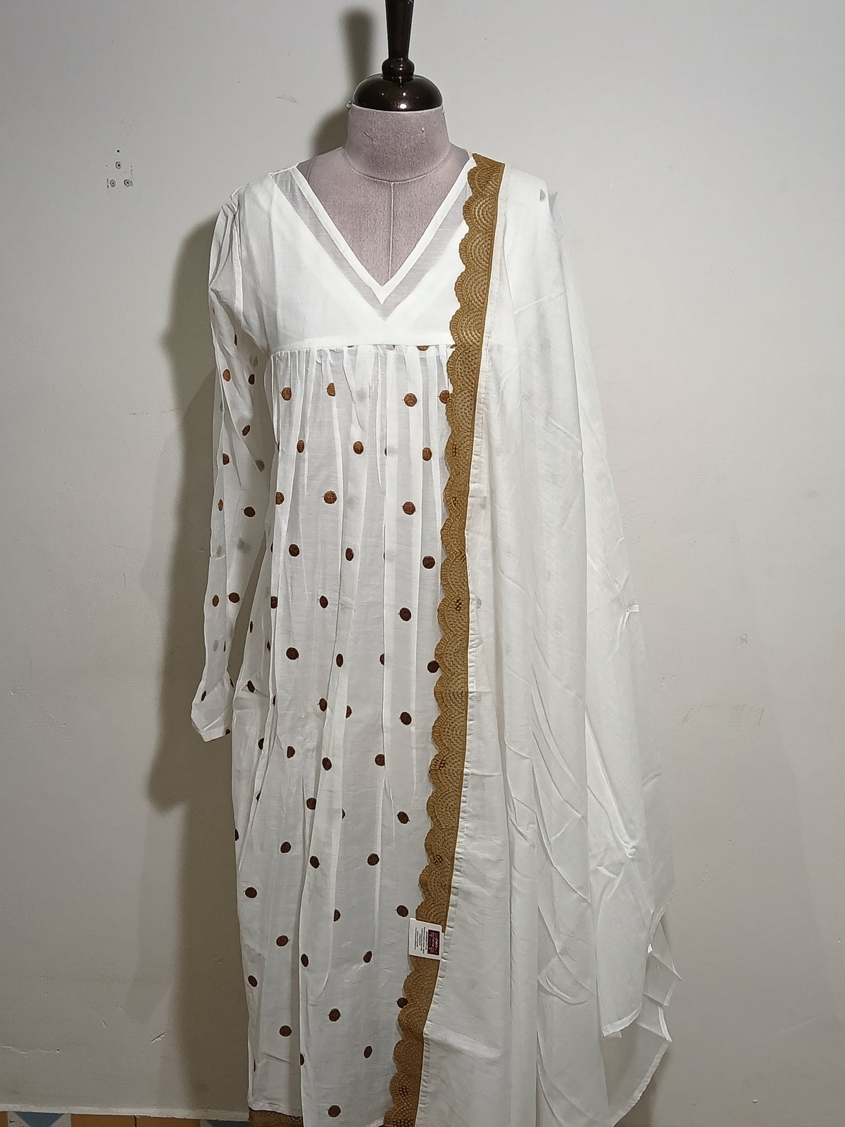 OFFER SALES TOP'S -  IHA 35988