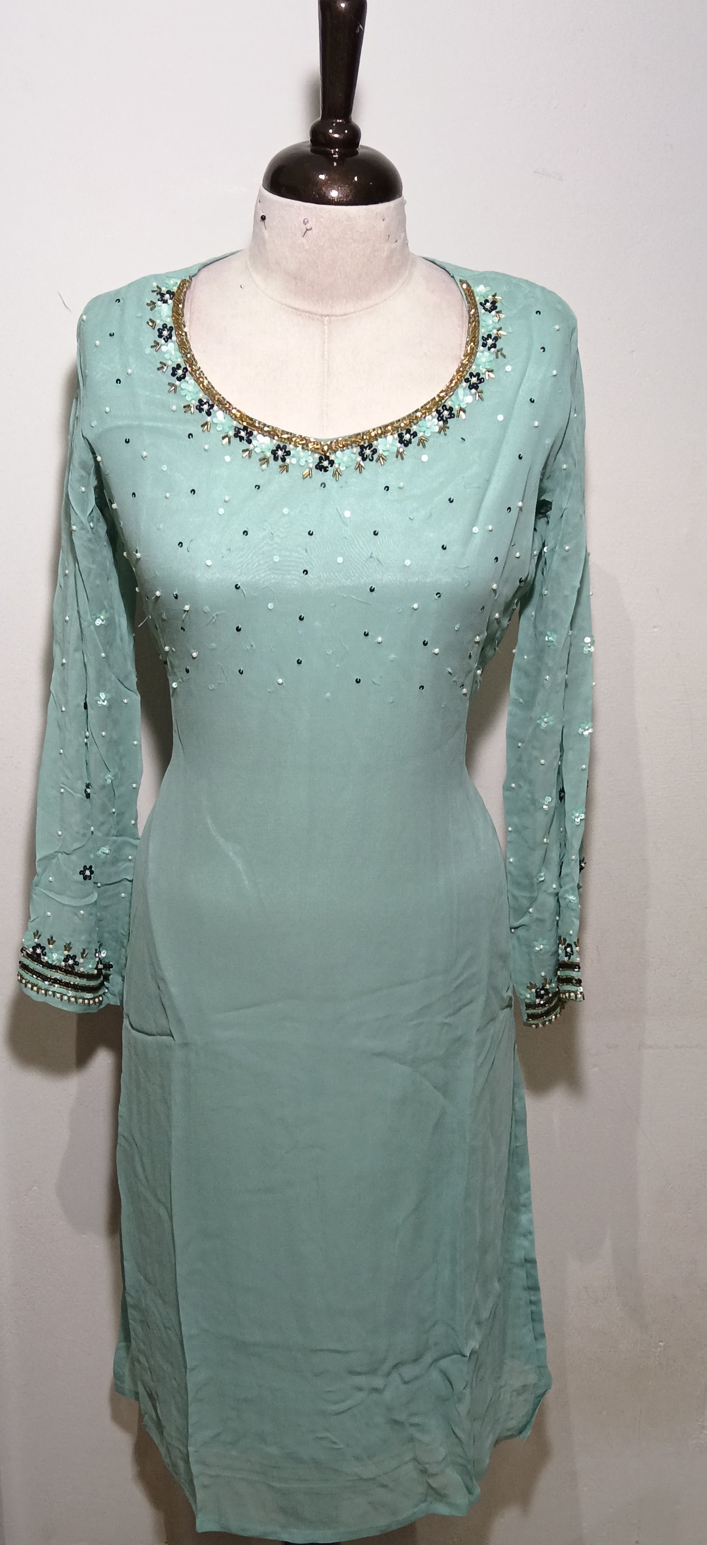 OFFER SALES TOP AND  BOTTOM  -  IHA 34697