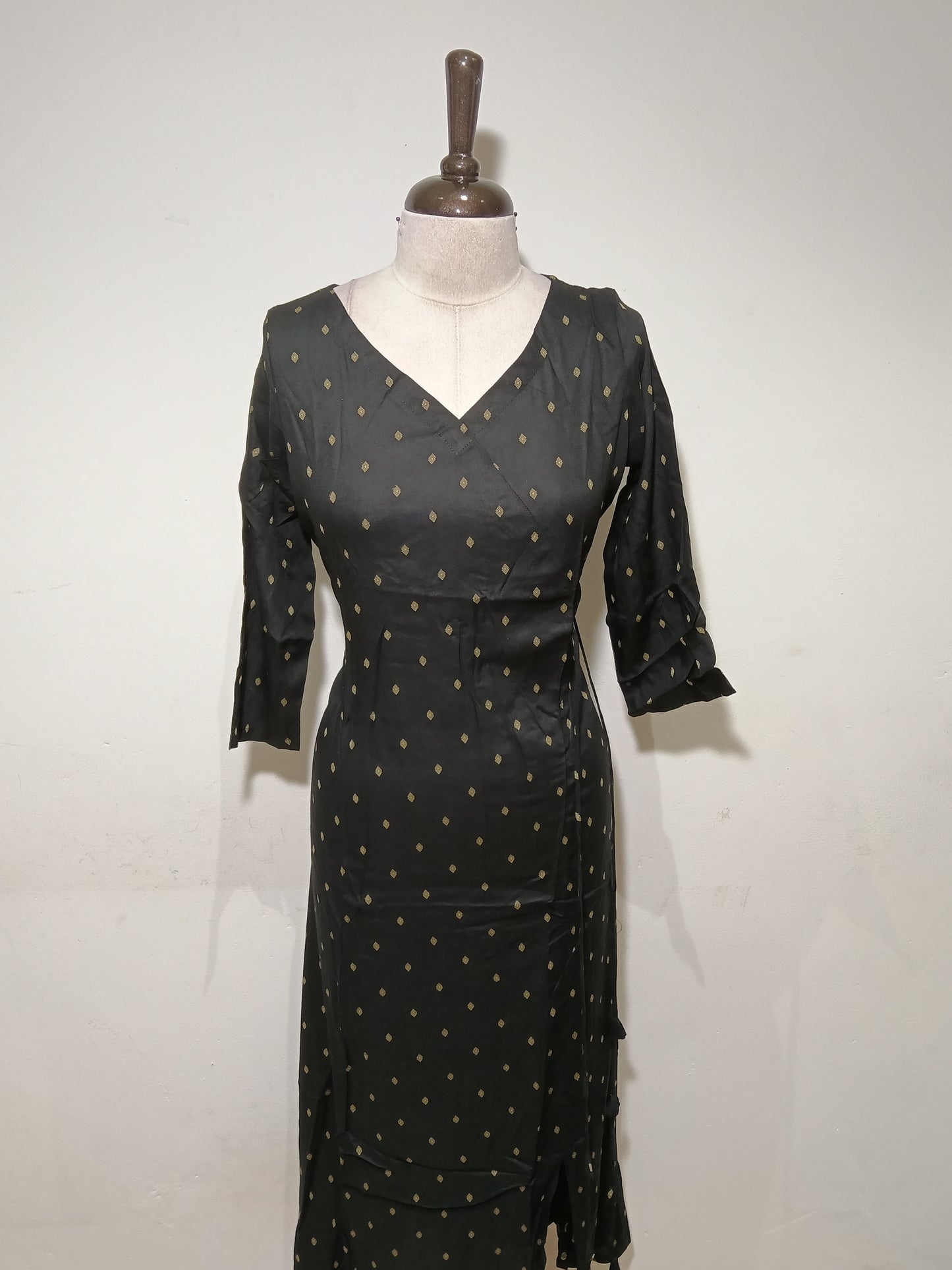 OFFER SALES TOP'S-  IHA 34796