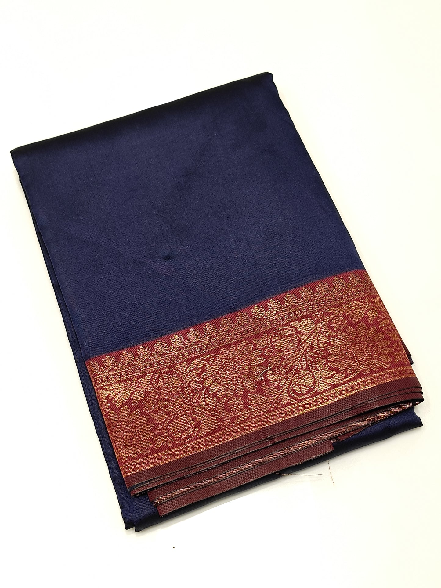 OFFER SALES SAREES - IHA 27529