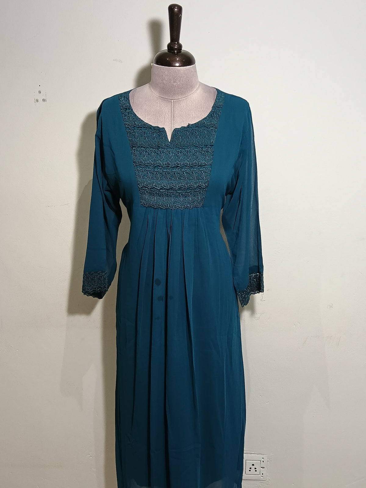 OFFER SALES TOP'S -  IHA 35988