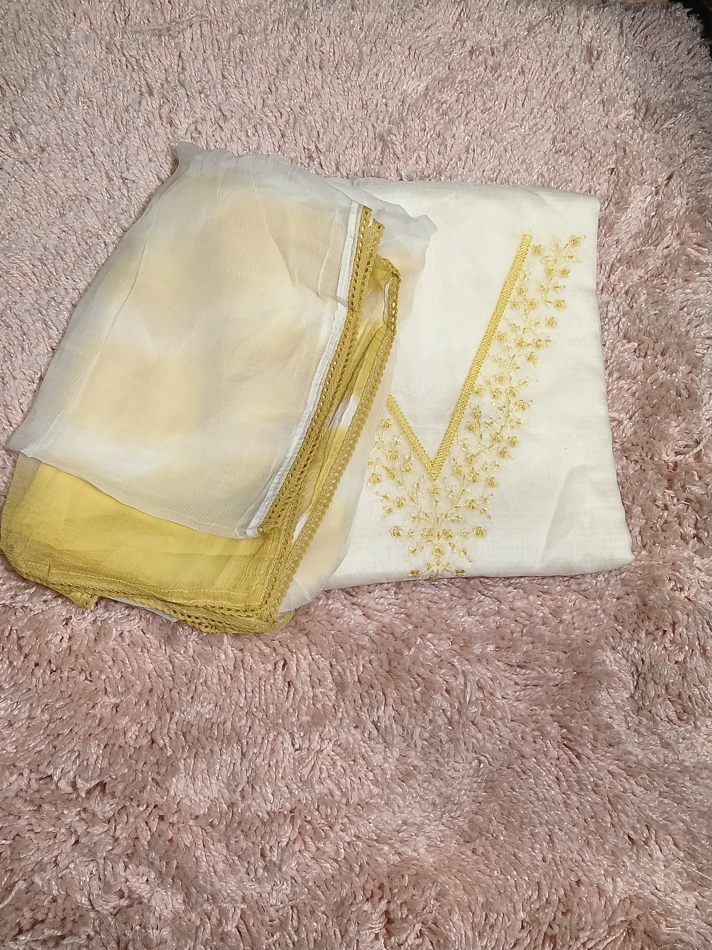 OFFER SALES UNSTITCHED SALWAR SUITS -  IHA 34792