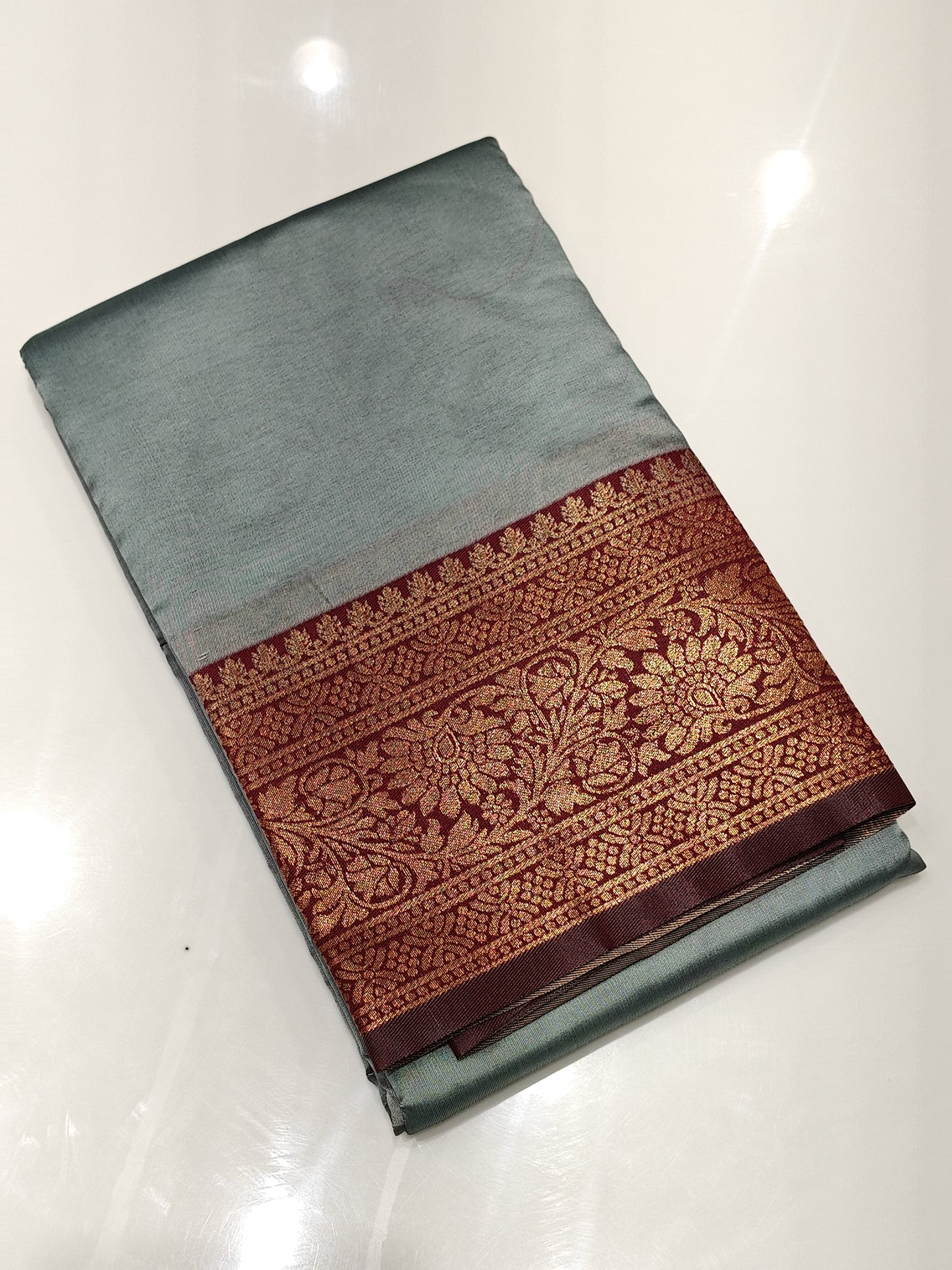 OFFER SALES SAREES - IHA 27529