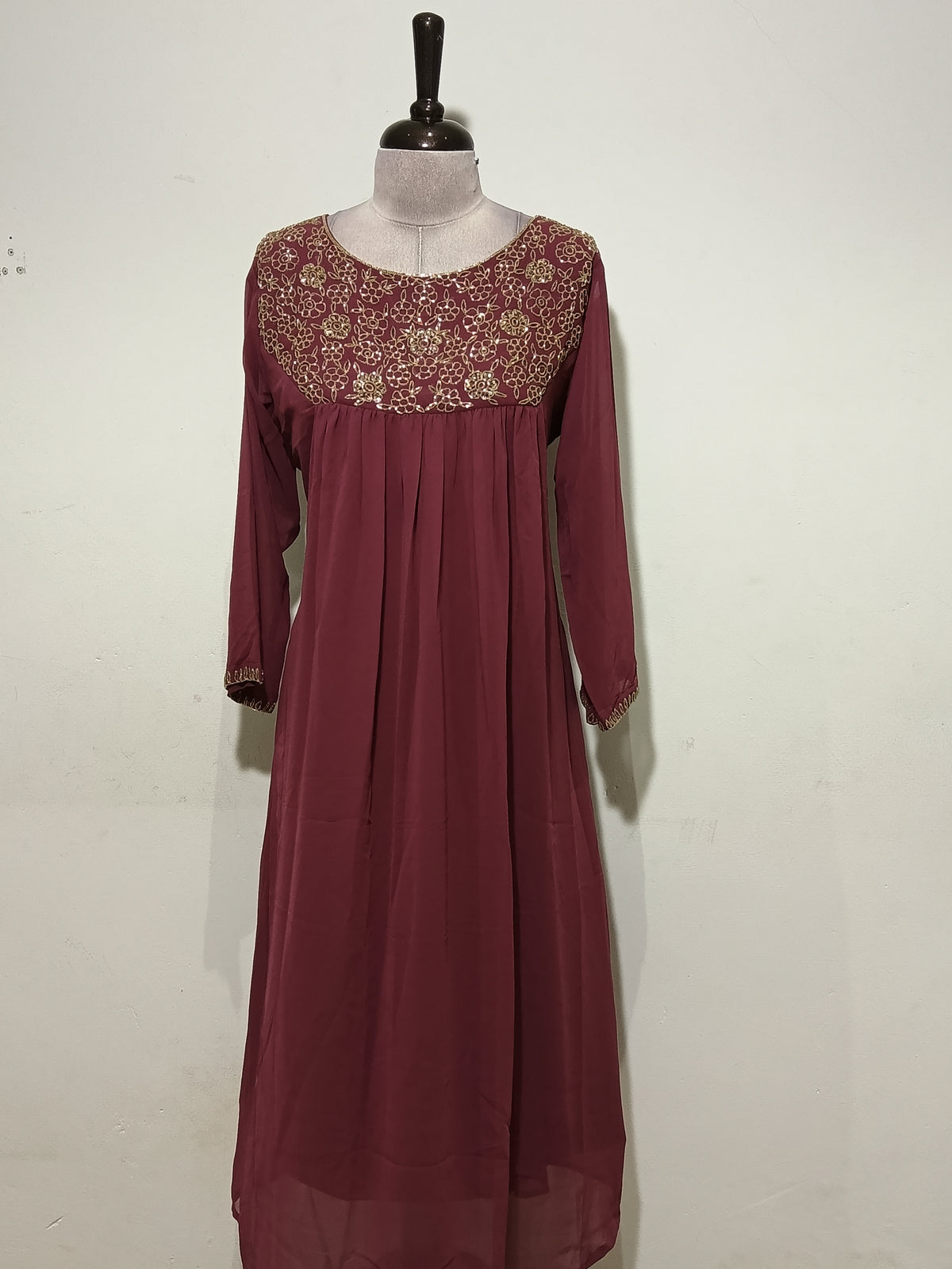 OFFER SALES TOP'S -  IHA 35832