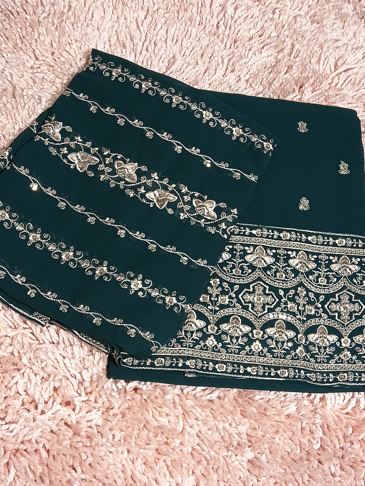 OFFER SALES UNSTITCHED SALWAR SUITS -  IHA 35958