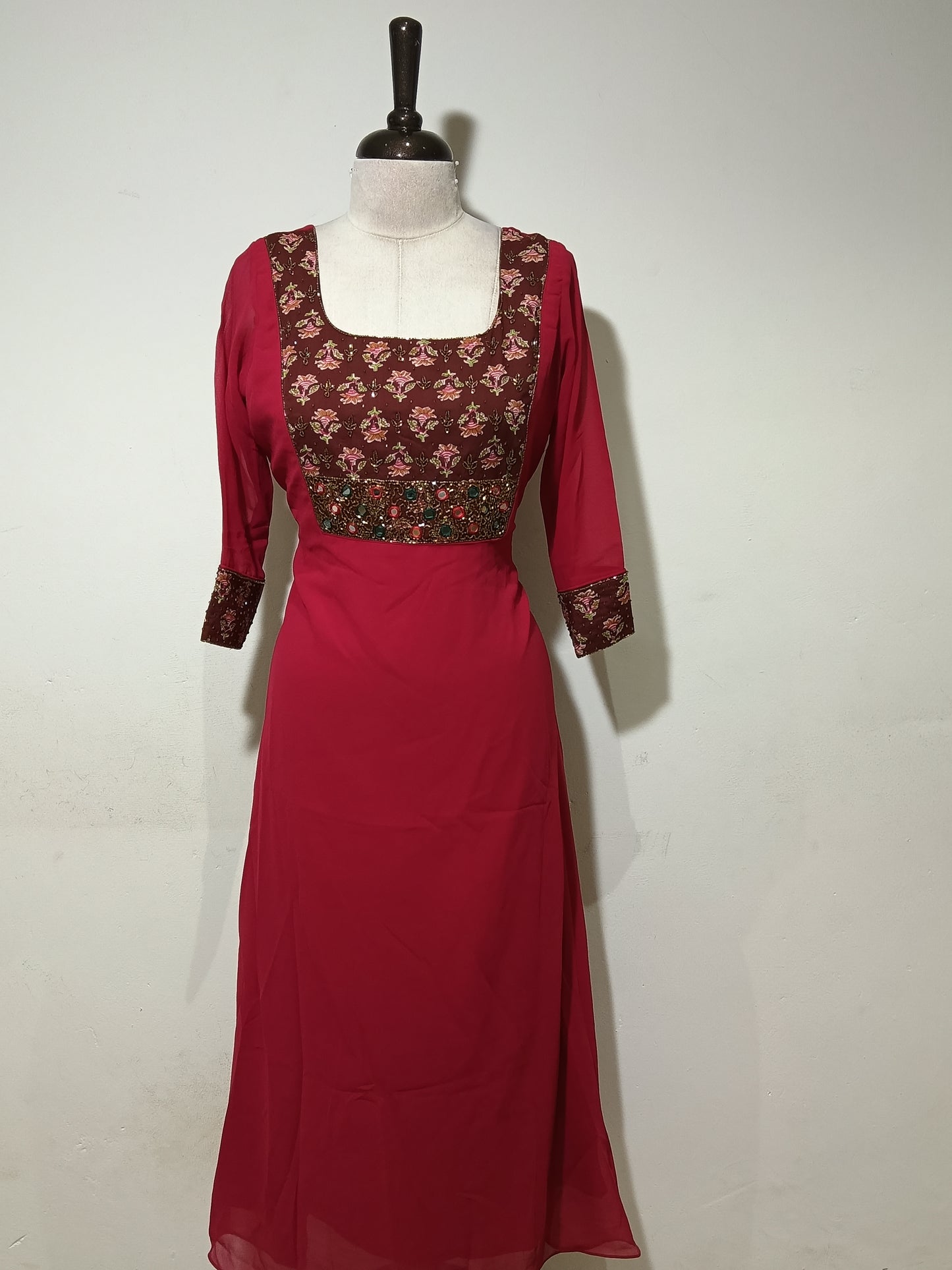 OFFER SALES TOP'S-  IHA 34811