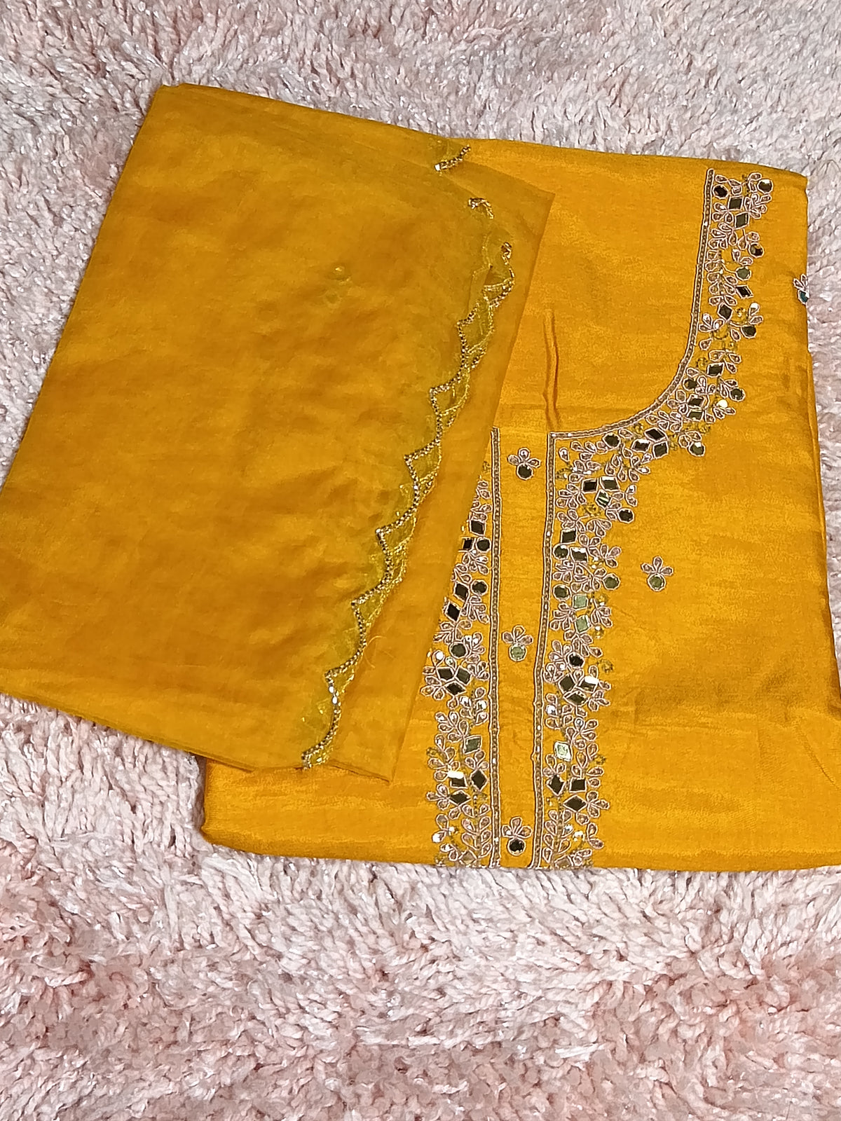 OFFER SALES UNSTITCHED SALWAR SUITS -  IHA 35160