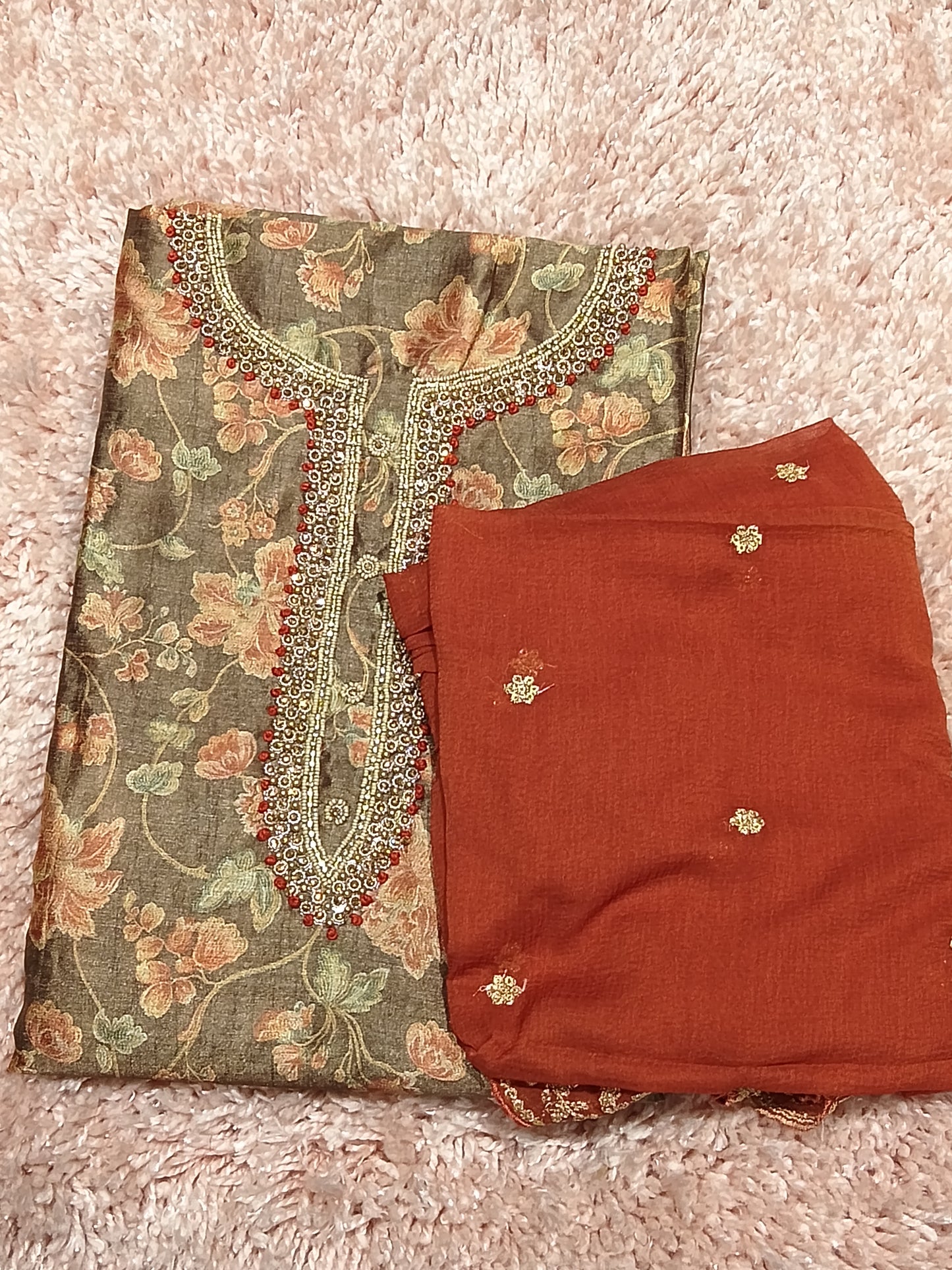 OFFER SALES UNSTITCHED SALWAR SUITS -  IHA 34607