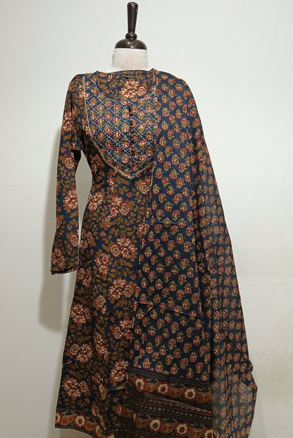 OFFER SALES TOP AND  BOTTOM  -  IHA 34697