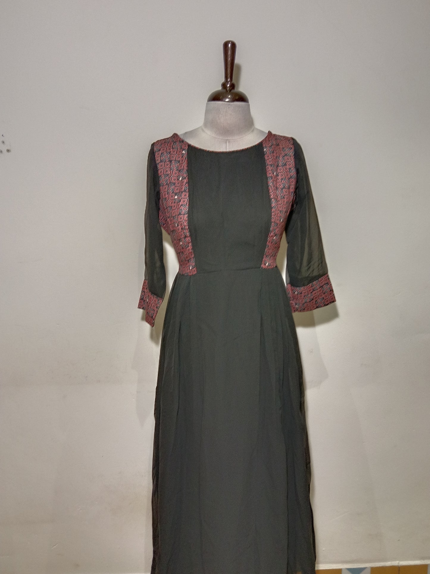 OFFER SALES TOP'S -  IHA 34902
