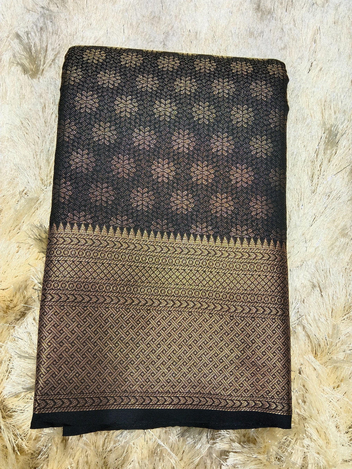 OFFER SALES SAREE -  IHA 35926