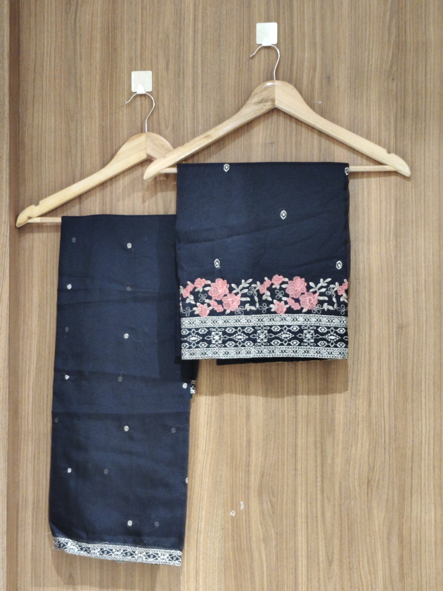 OFFER SALES UNSTITCHED SALWAR SUITS - IHA 27344