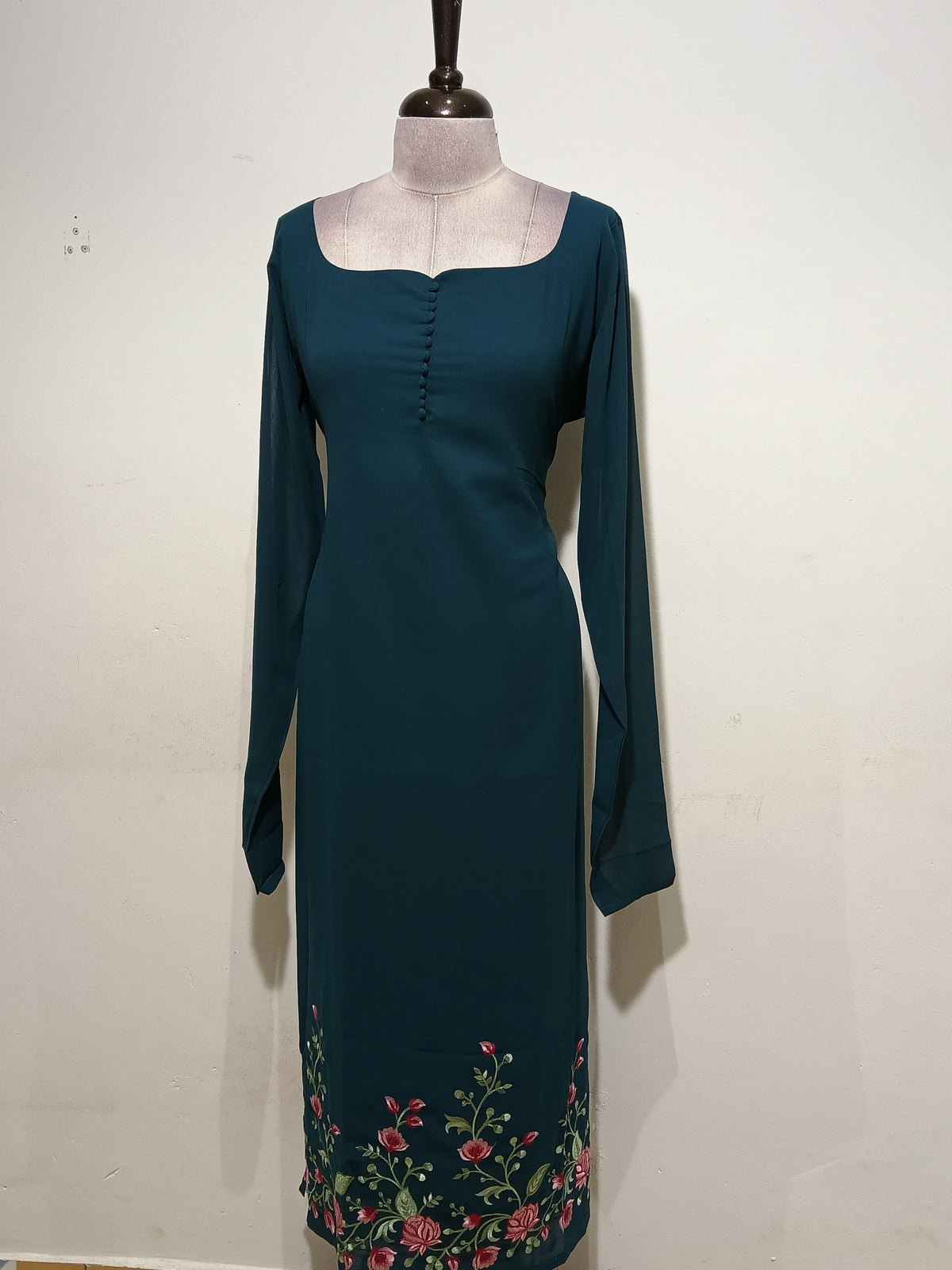 OFFER SALES TOP'S -  IHA 35832