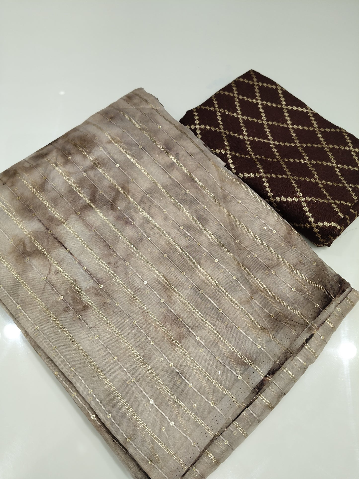 OFFER SALES SAREES - IHA 27410