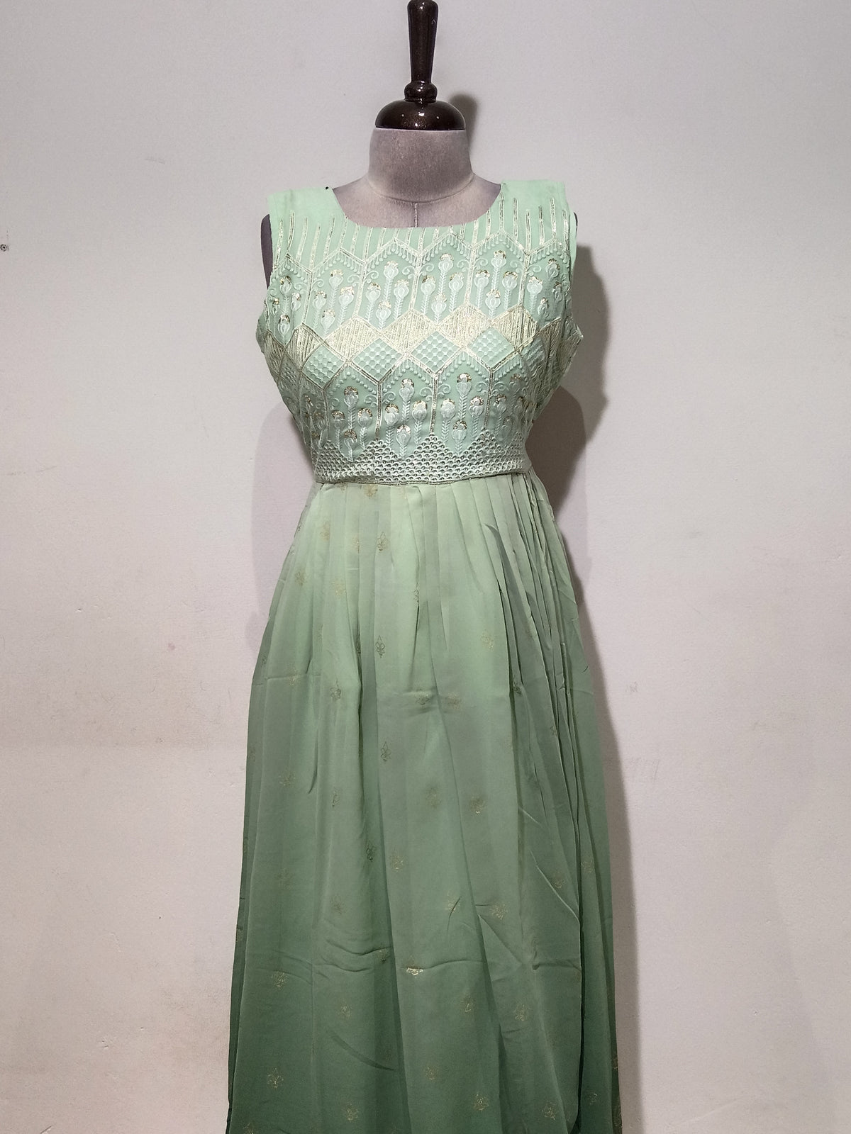 OFFER SALES TOP'S -  IHA 35770